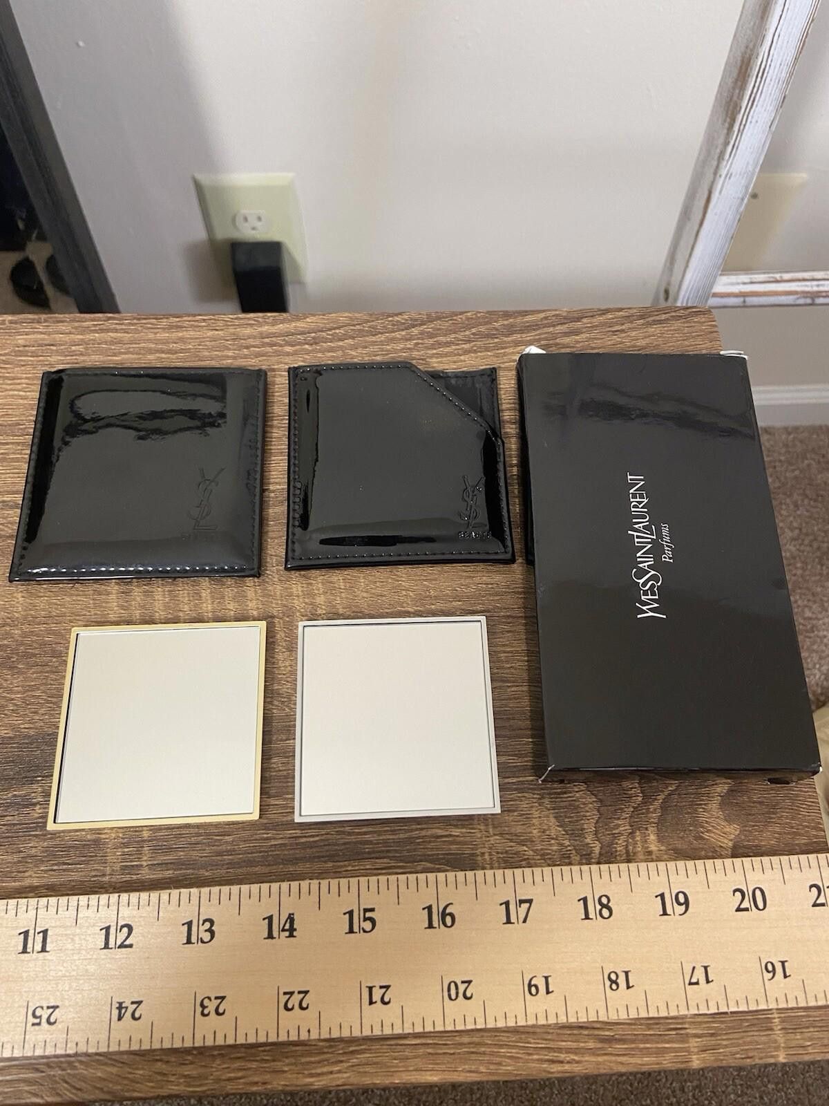 Yves Saint Laurent YSL Yves Saint Laurent Beaute Gold Tone Compact Mirror Set Size ONE SIZE - 1 Thumbnail