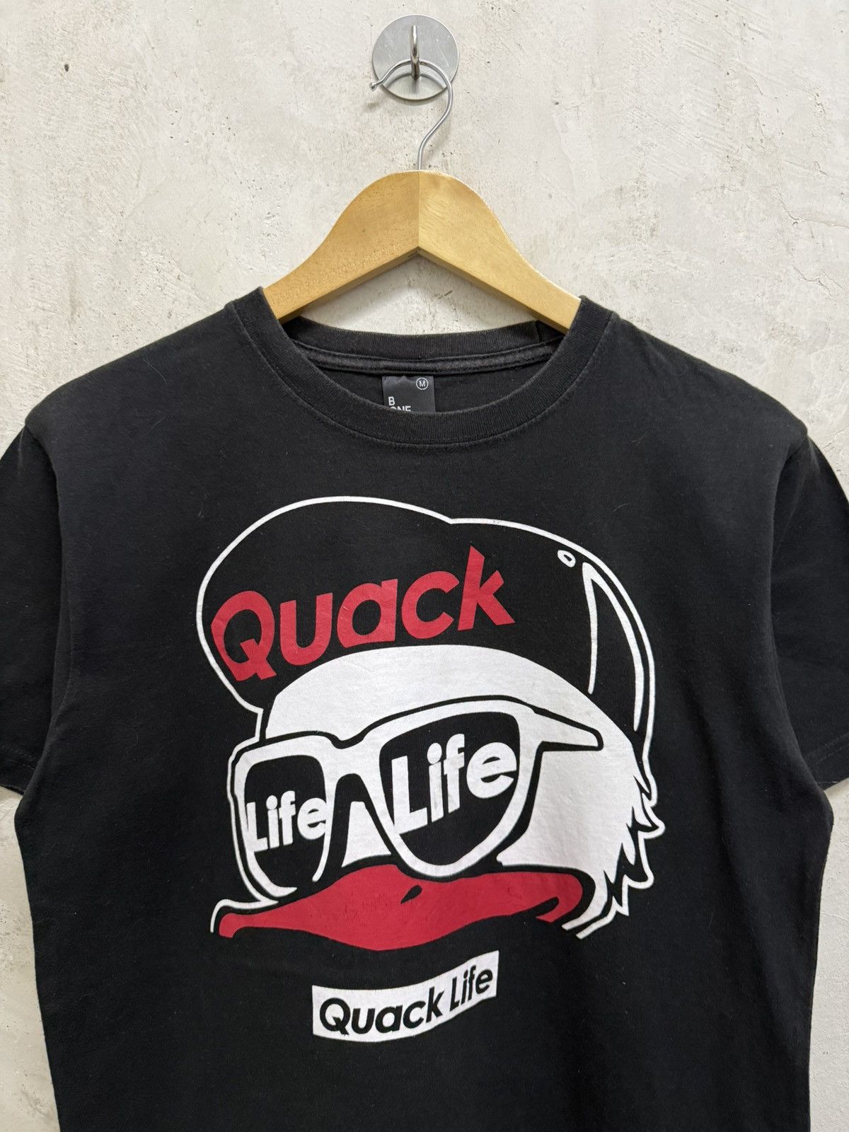 Japanese Brand Duck Dude B One Soul Spell Out Big Logo Tee Size US M / EU 48-50 / 2 - 2 Thumbnail