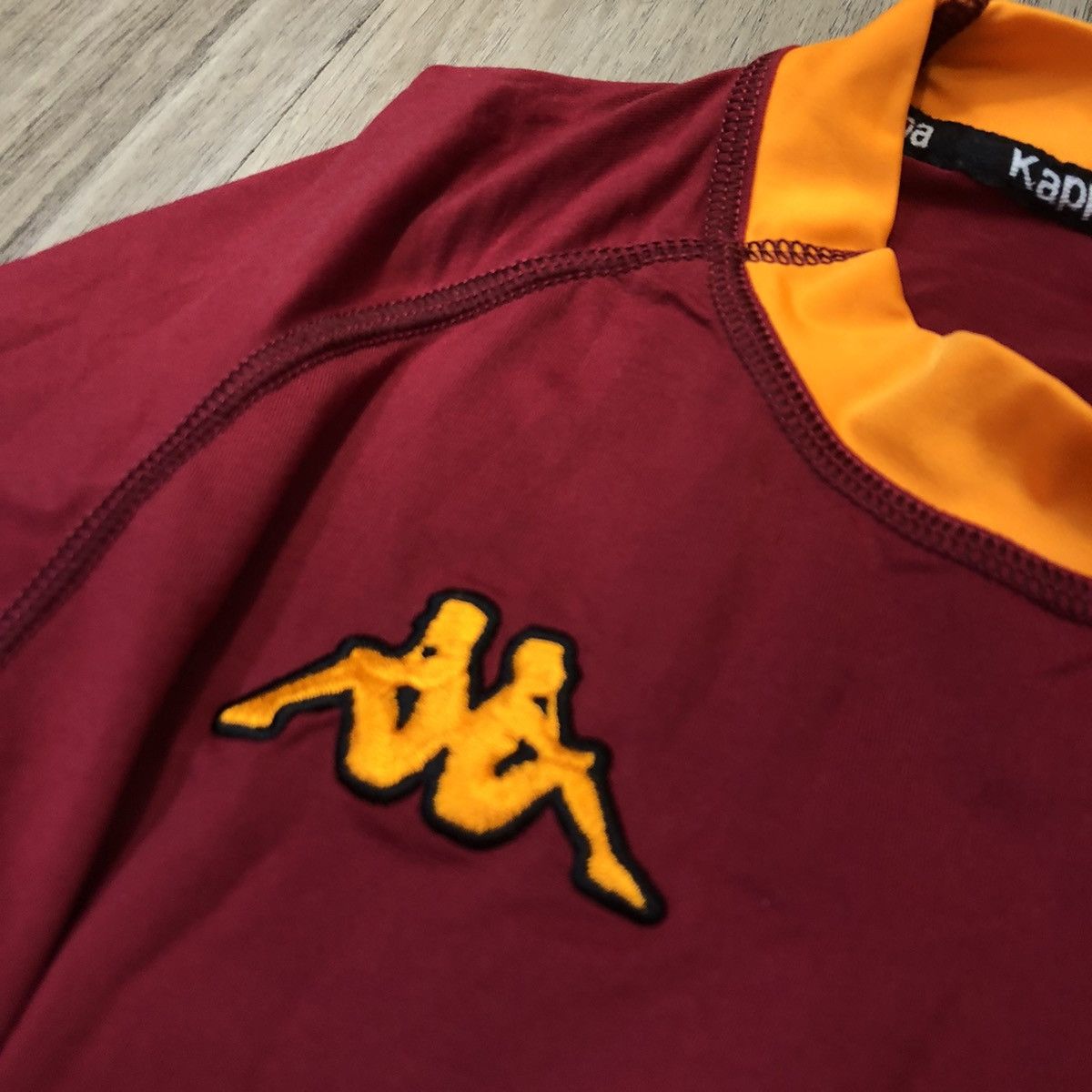 Kappa Roma 00/01 home shirt #8 Nakata Size US L / EU 52-54 / 3 - 7 Thumbnail