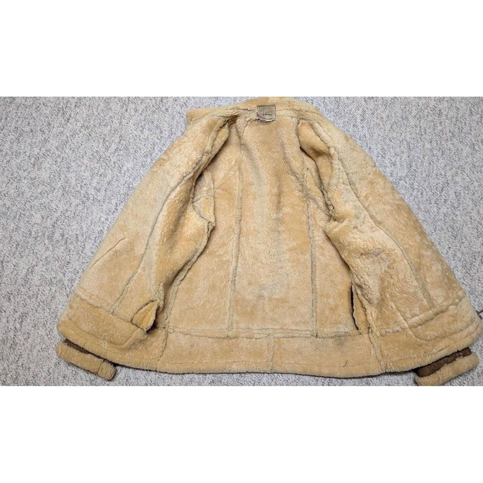 Vintage VINTAGE Filenes jacket Bomber Jacket Men M Brown Shearling/Sheepskin Leather 40 Rancher 40in chest Finland 1990s Mens Size US M / EU 48-50 / 2 - 4 Thumbnail
