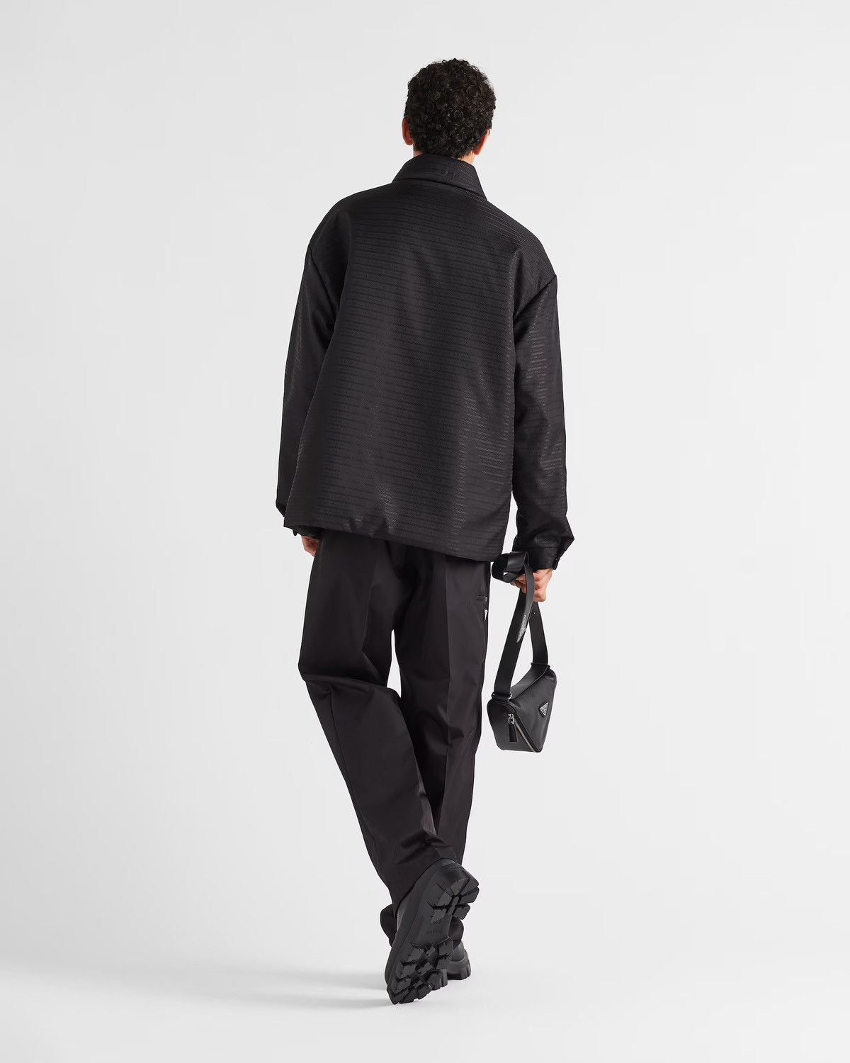 Prada Prada Re-Nylon padded shirt Size US M / EU 48-50 / 2 - 5 Thumbnail