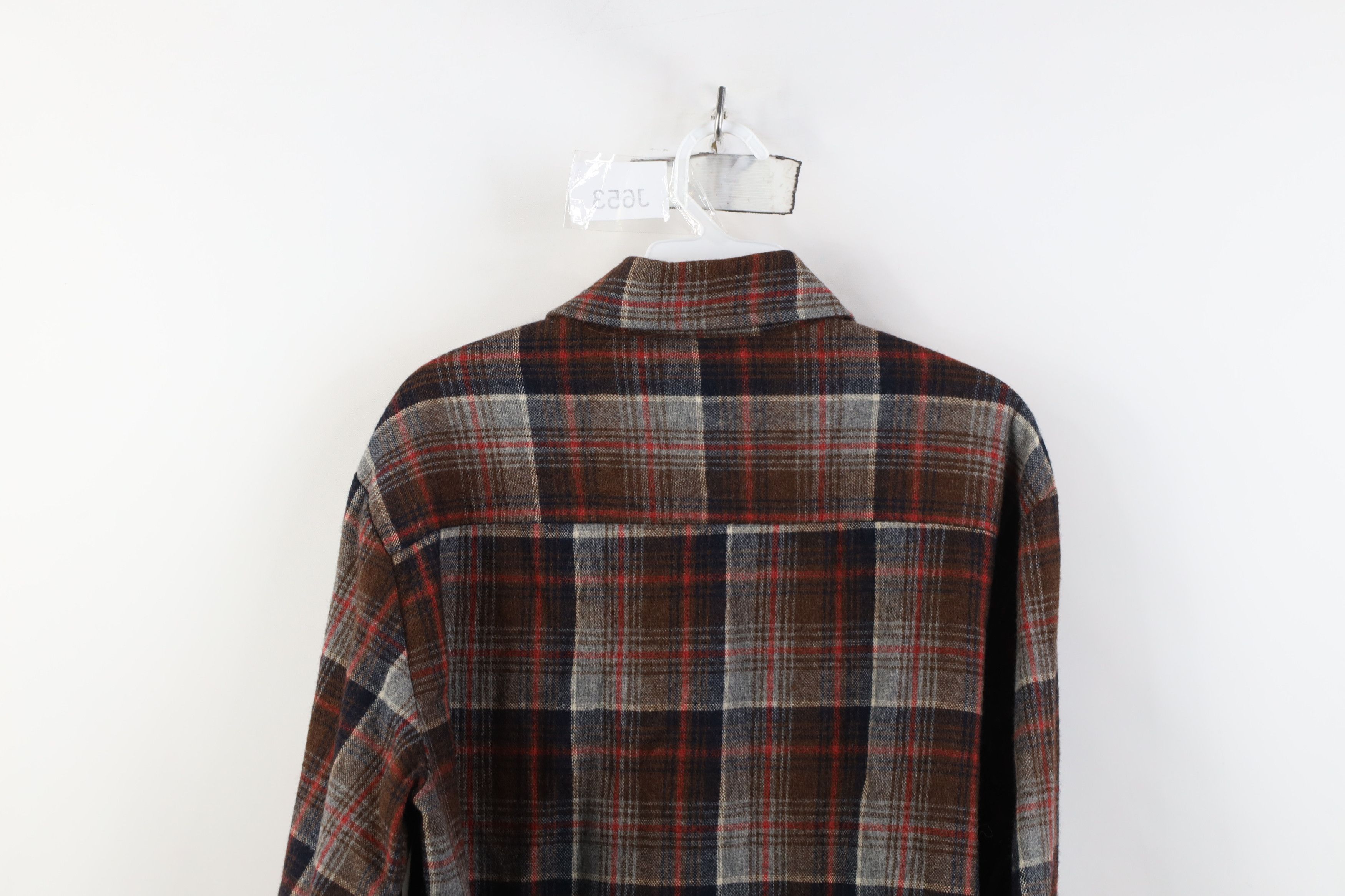 Vintage Vintage 70s Streetwear Knit Collared Flannel Button Shirt Size US L / EU 52-54 / 3 - 10 Thumbnail