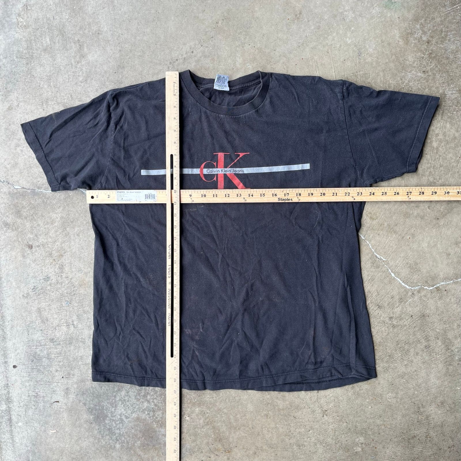 Vintage VINTAGE CALVIN KLEIN JEANS SHIRT BLACK TEE LARGE 90S 00S Size US L / EU 52-54 / 3 - 5 Thumbnail