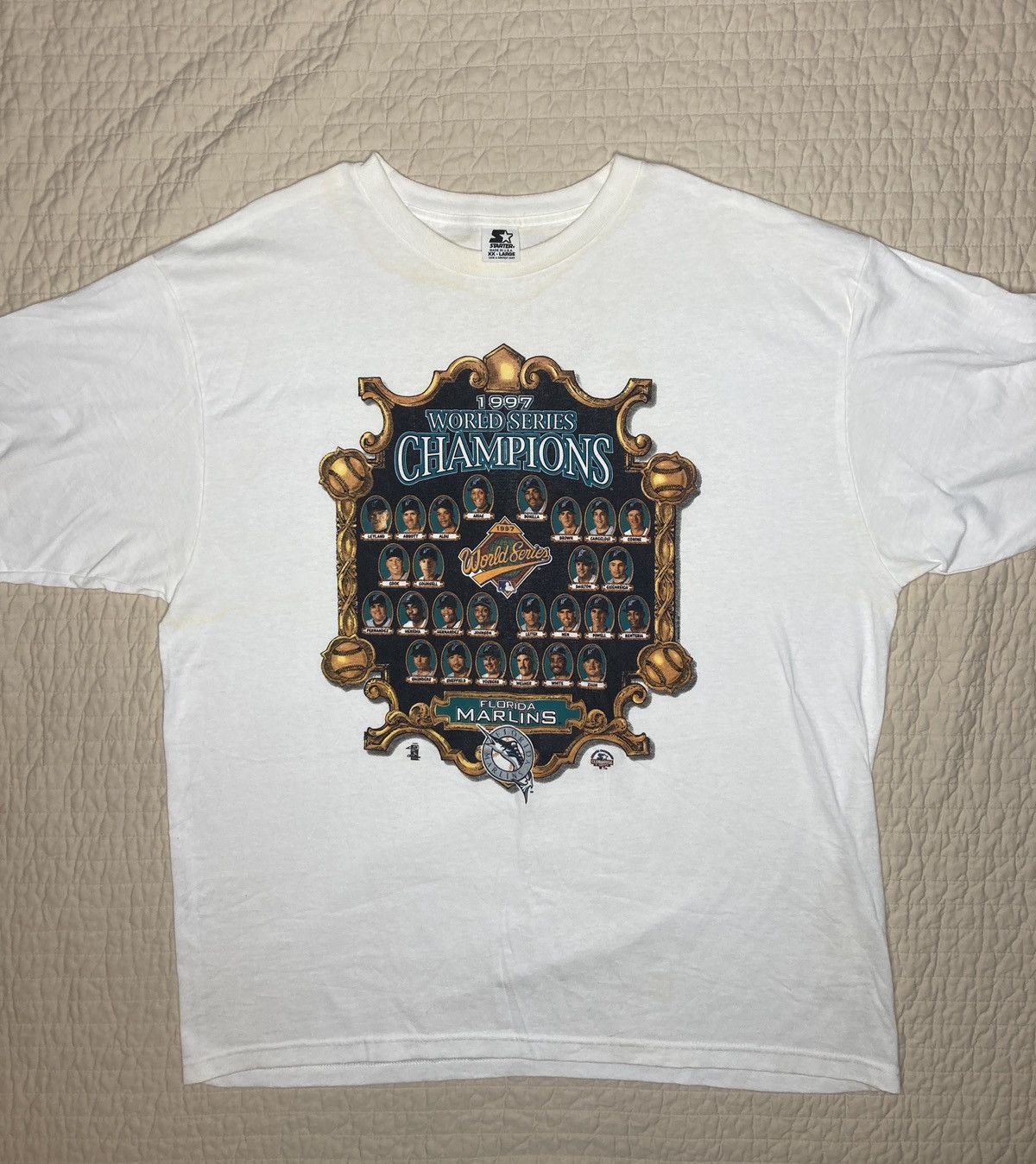 MLB × Starter × Vintage Florida Marlins World Series Champions Team Photo T Shirt Size US XXL / EU 58 / 5 - 2 Thumbnail