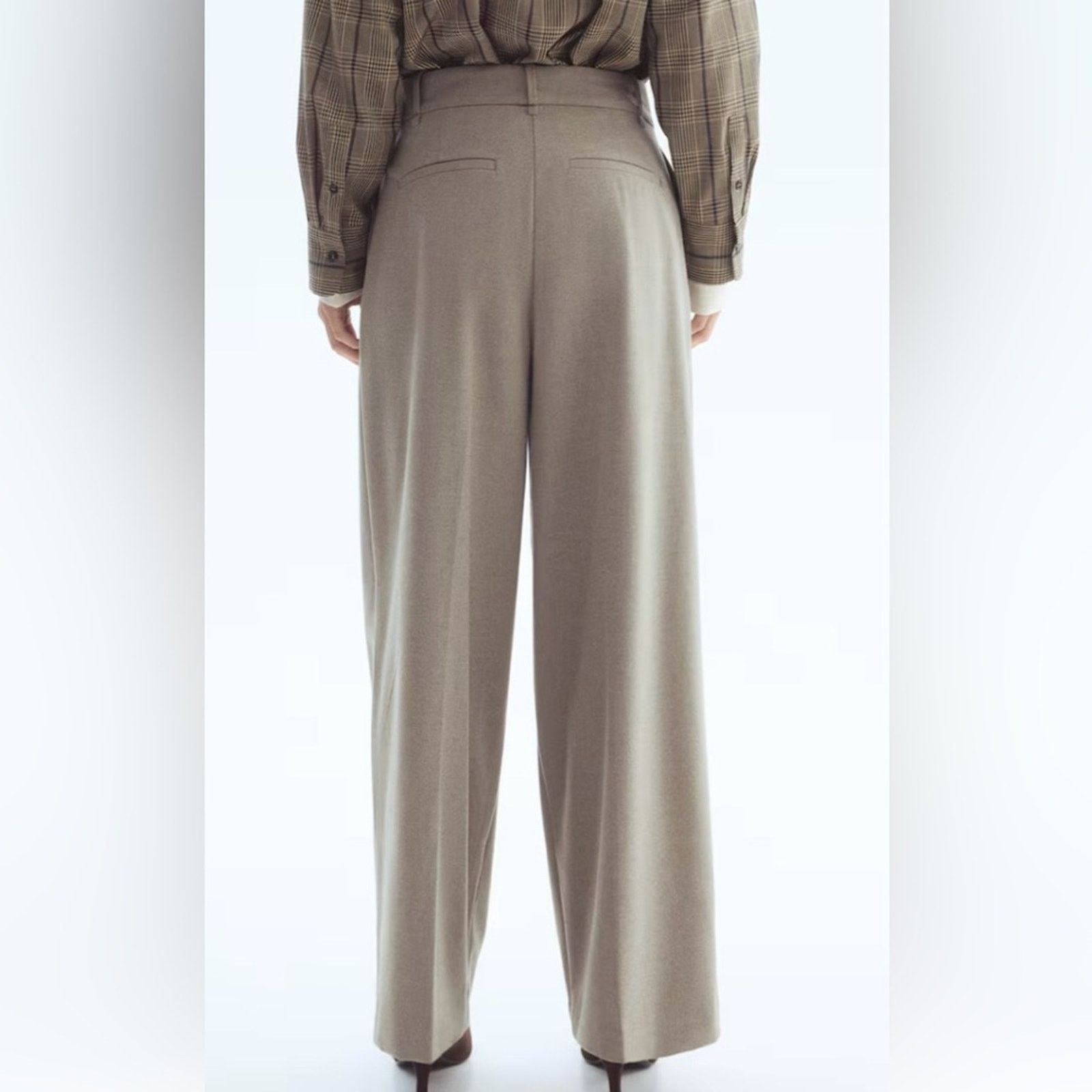 H&M H&M cream colored Linen Blend Wide Leg Trouser pants, sz 14 Size 36" / US 14 / IT 50 - 3 Thumbnail