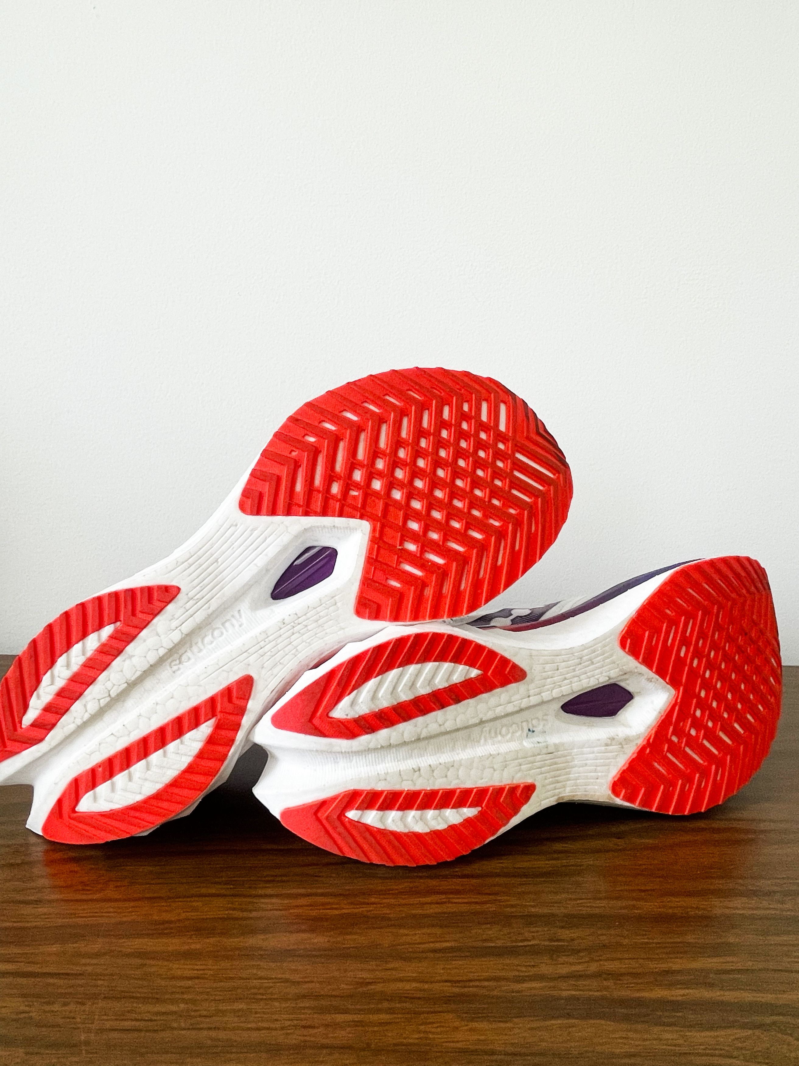 Saucony Endorphin Speed 4 Size US 9.5 / IT 39.5 - 4 Thumbnail