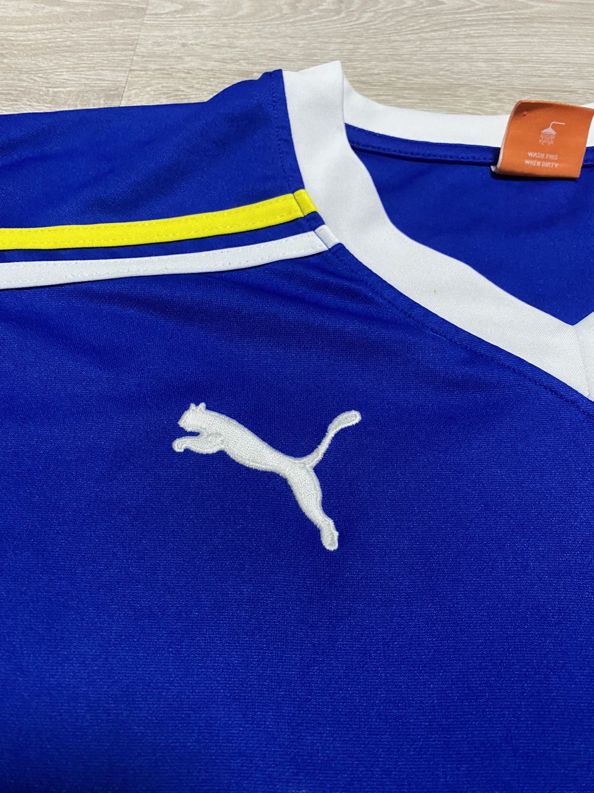 Puma Cardiff City 2012 Home Football Puma Soccer Jersey Size XL Size US XL / EU 56 / 4 - 4 Thumbnail