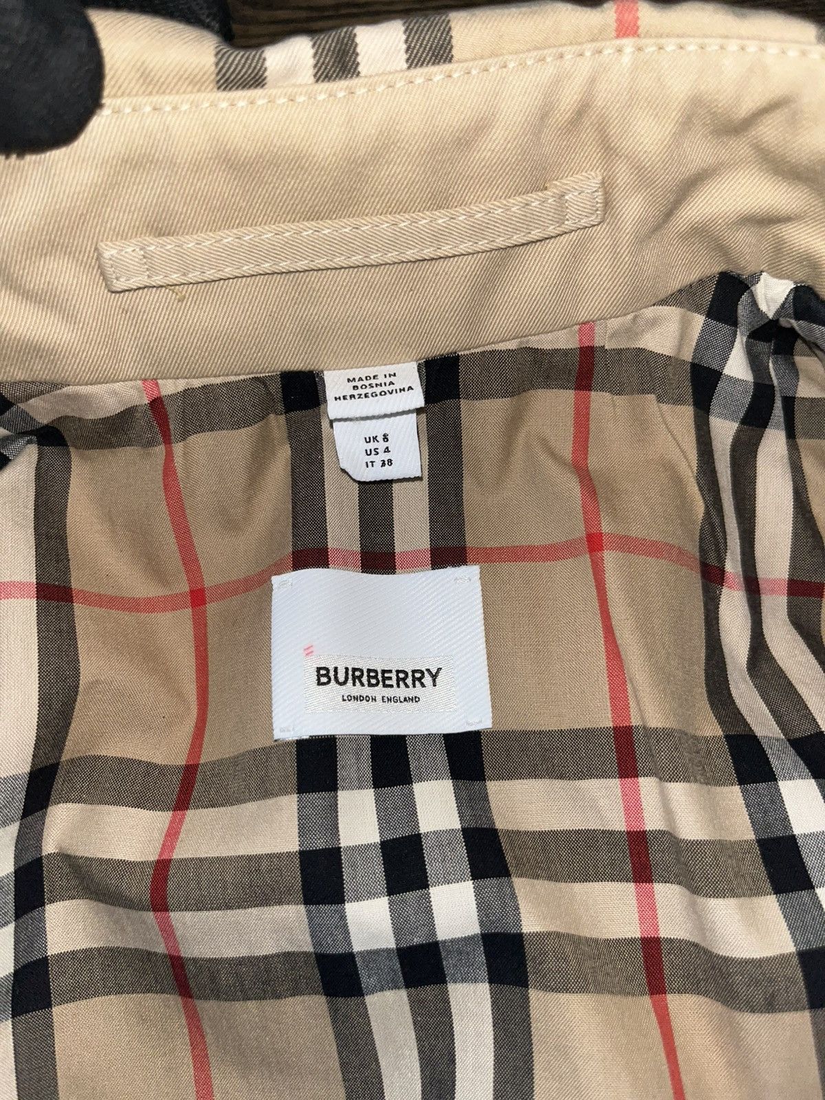 Burberry Burberry Check Collar Gabardine Trench Coat Size S / US 4 / IT 40 - 15 Thumbnail