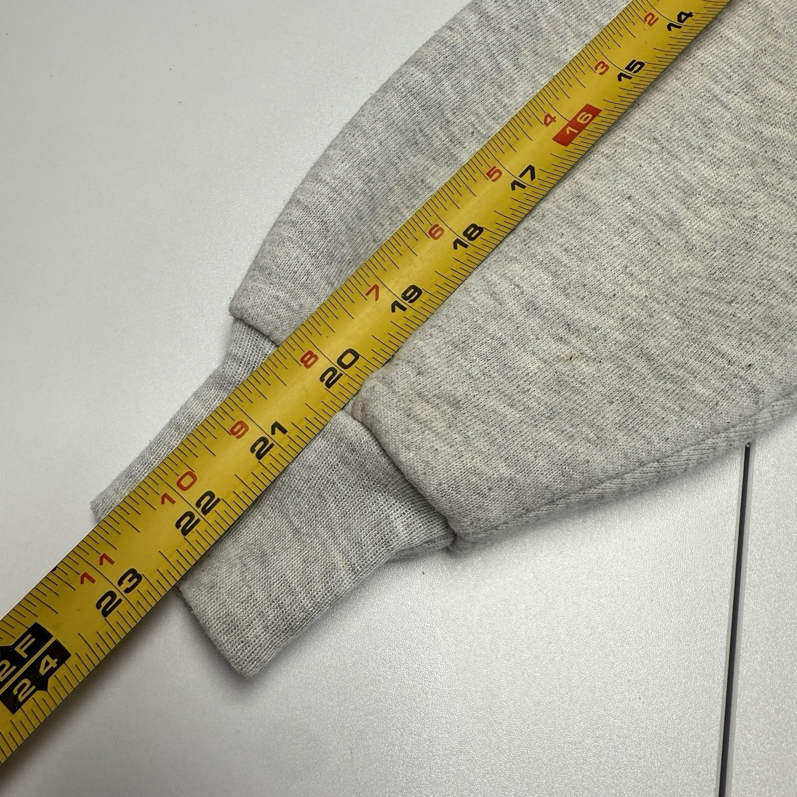 Vintage Vintage 90s Funny Parody Fishing Sweatshirt Mens Large Gray Size US L / EU 52-54 / 3 - 15 Thumbnail