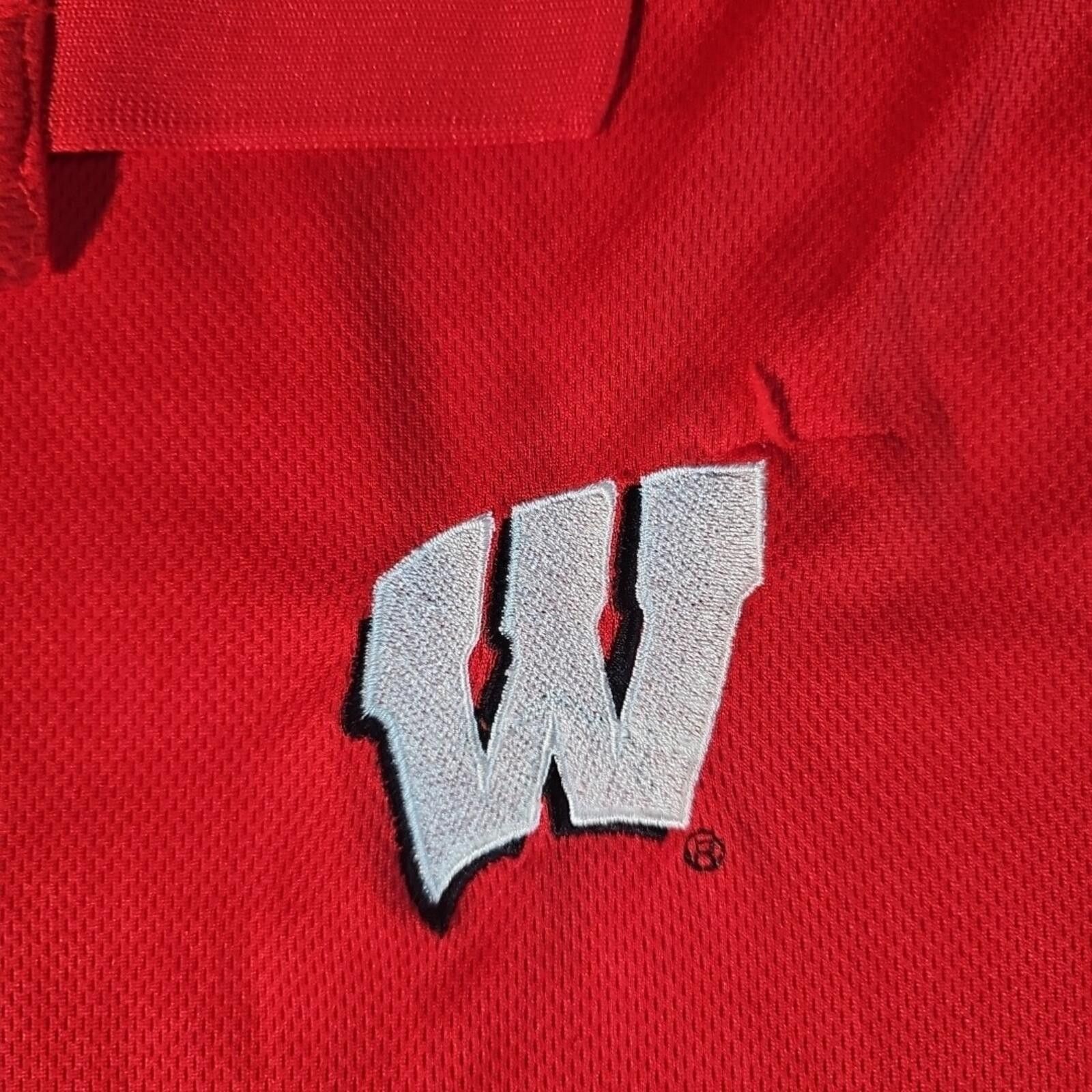 Other Pro Edge L Wisconsin Badgers Polo Size ONE SIZE - 3 Thumbnail