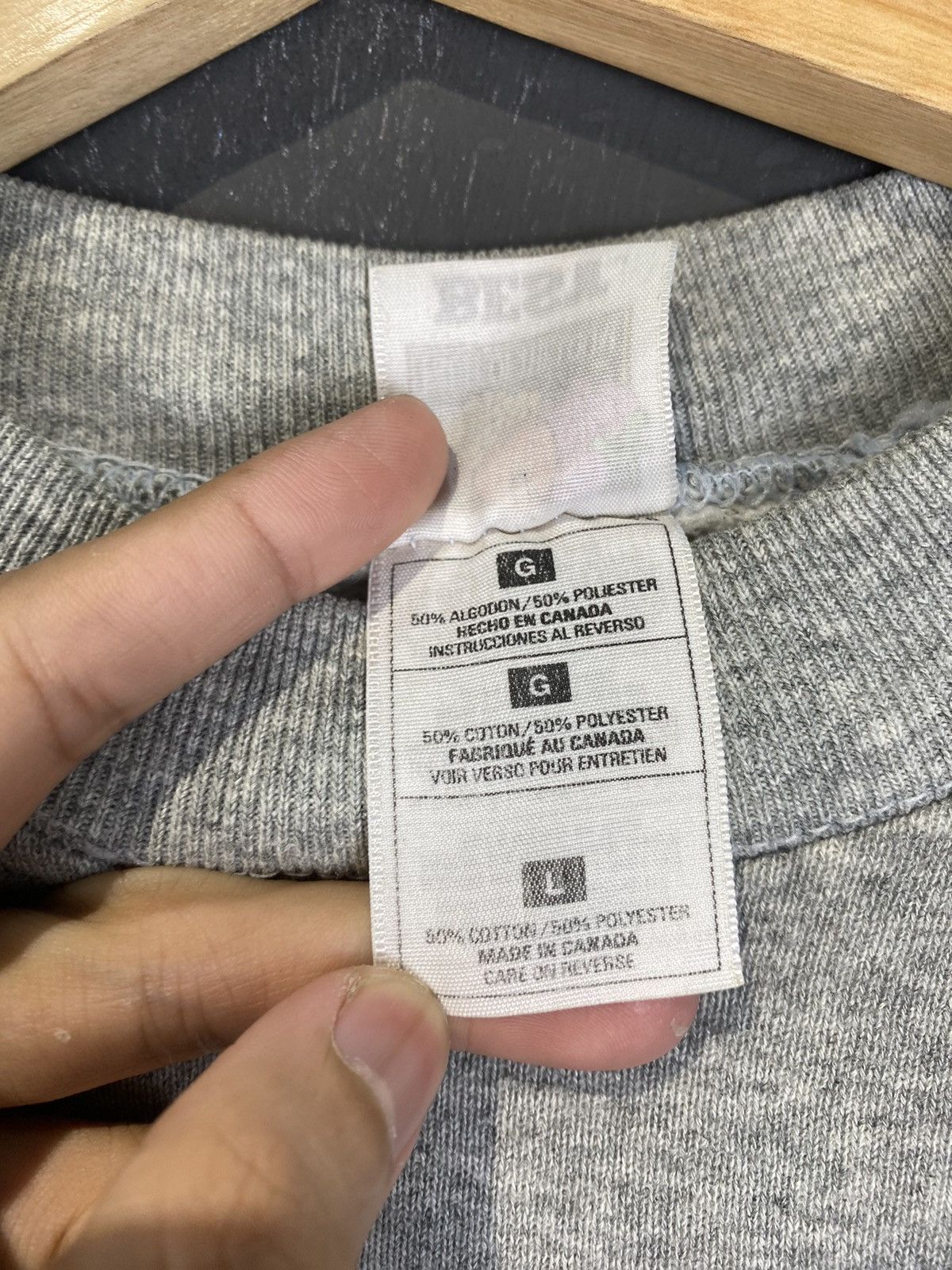 Vintage Late 90s Banff Canada on FOTL Tag Boxy Crewneck Size US L / EU 52-54 / 3 - 5 Thumbnail
