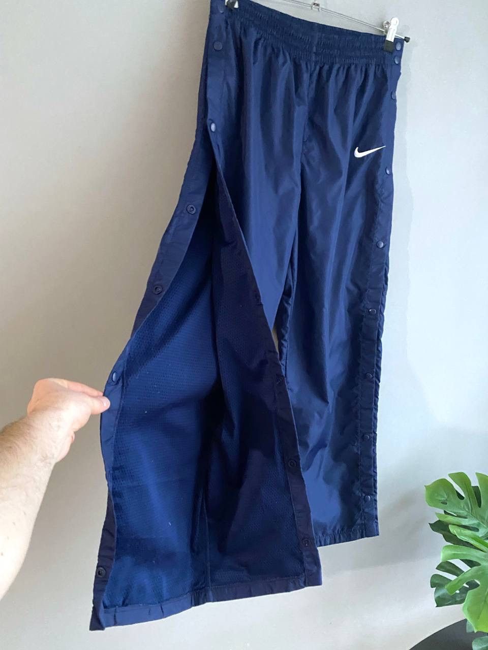 Nike Vintage Nike 90s Y2K Women's Nylon Transformer Pants, Size L Size US 34 / EU 50 - 7 Thumbnail