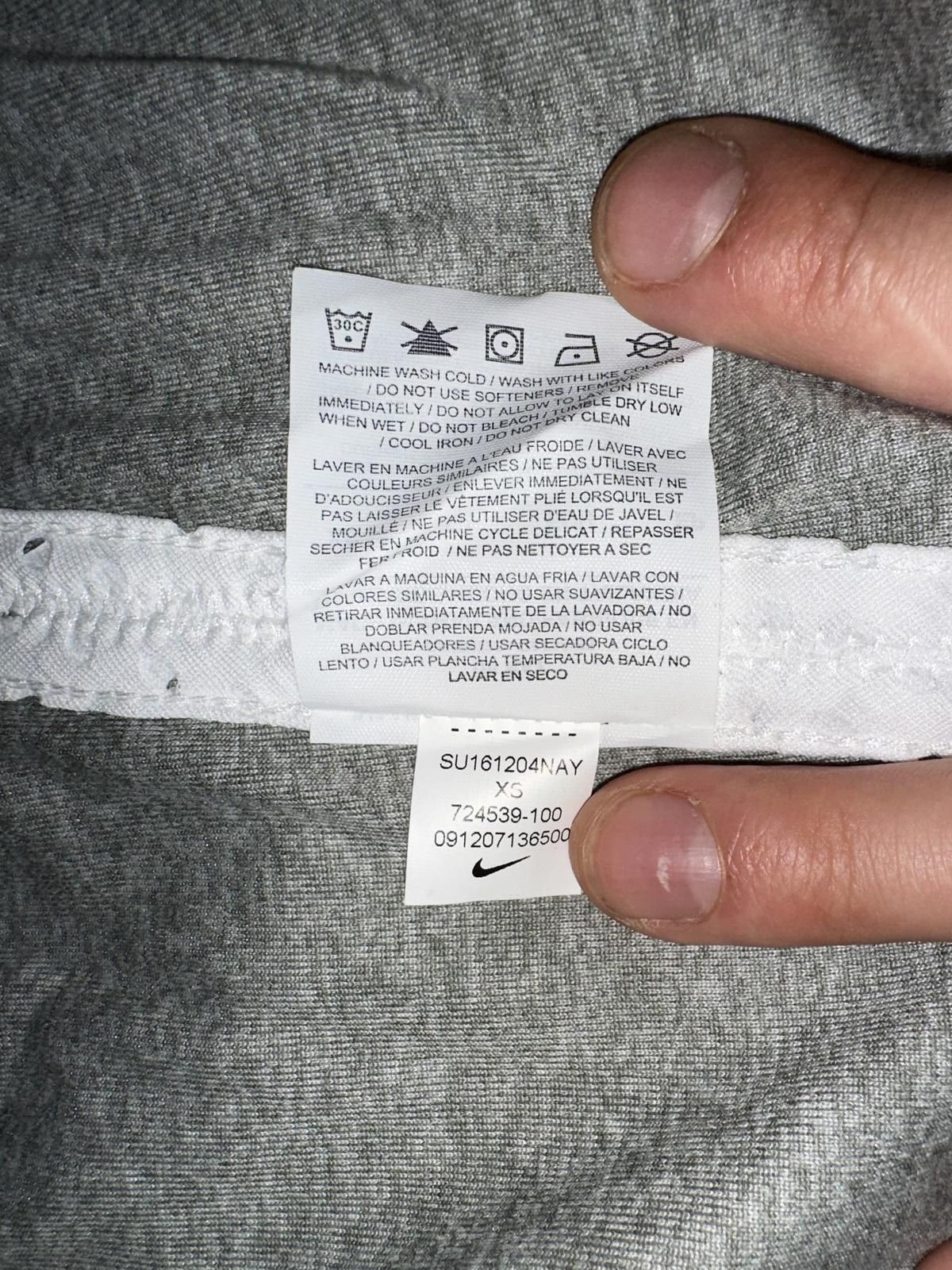 Nike Nike Women’s Gym White/Grey Reversible Training Shorts Size 26" / US 2 / IT 38 - 10 Thumbnail