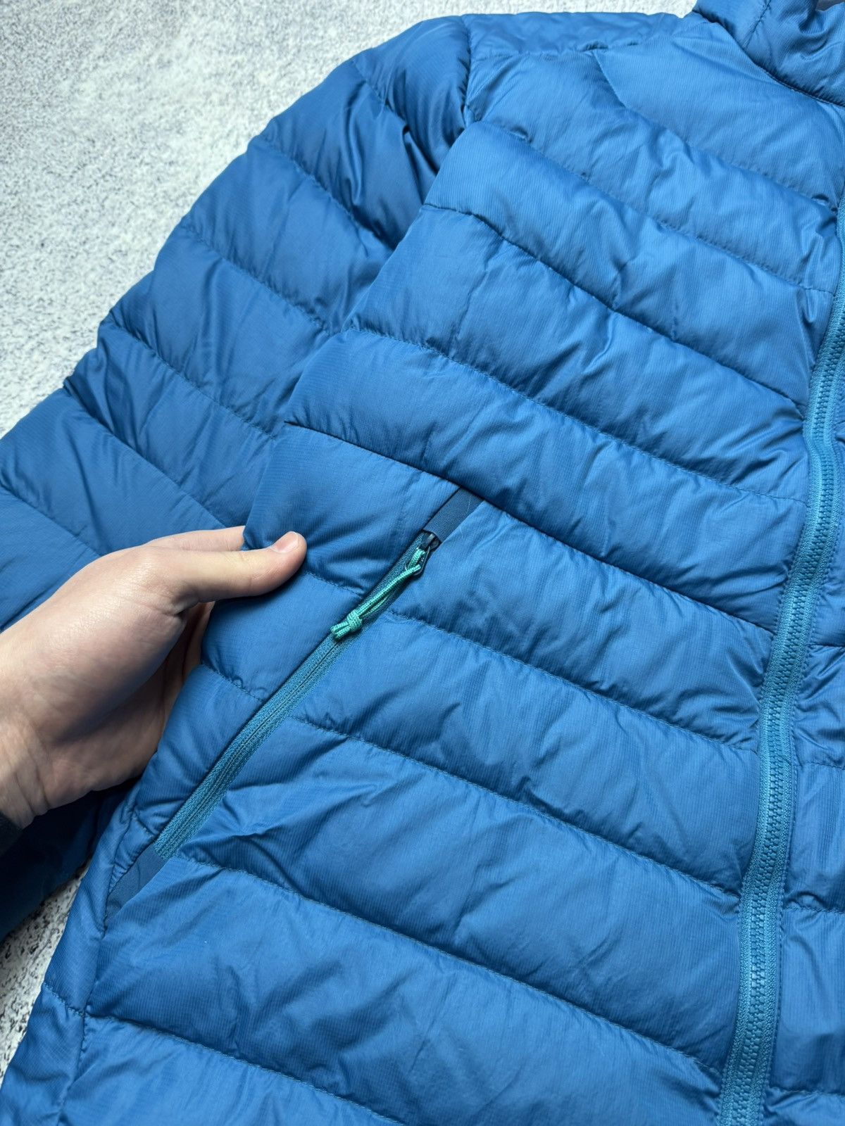 Arc'teryx Women’s Arcteryx Down Jacket Gorpcore Size L / US 10 / IT 46 - 10 Thumbnail