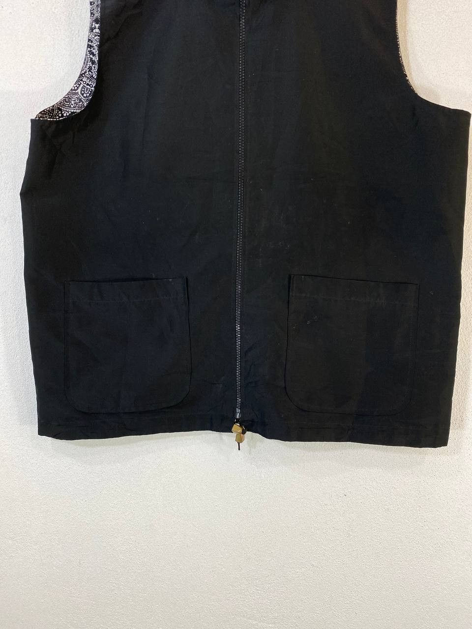 Japanese Brand japanese brand reversible paisley vest very nice design Size US L / EU 52-54 / 3 - 9 Thumbnail