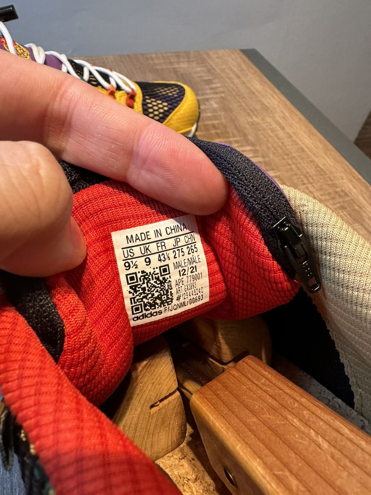 Adidas Size 9.5 Men adidas Sean Wotherspoon Equipment Support 93 Size US 9.5 / EU 42-43 - 8 Thumbnail
