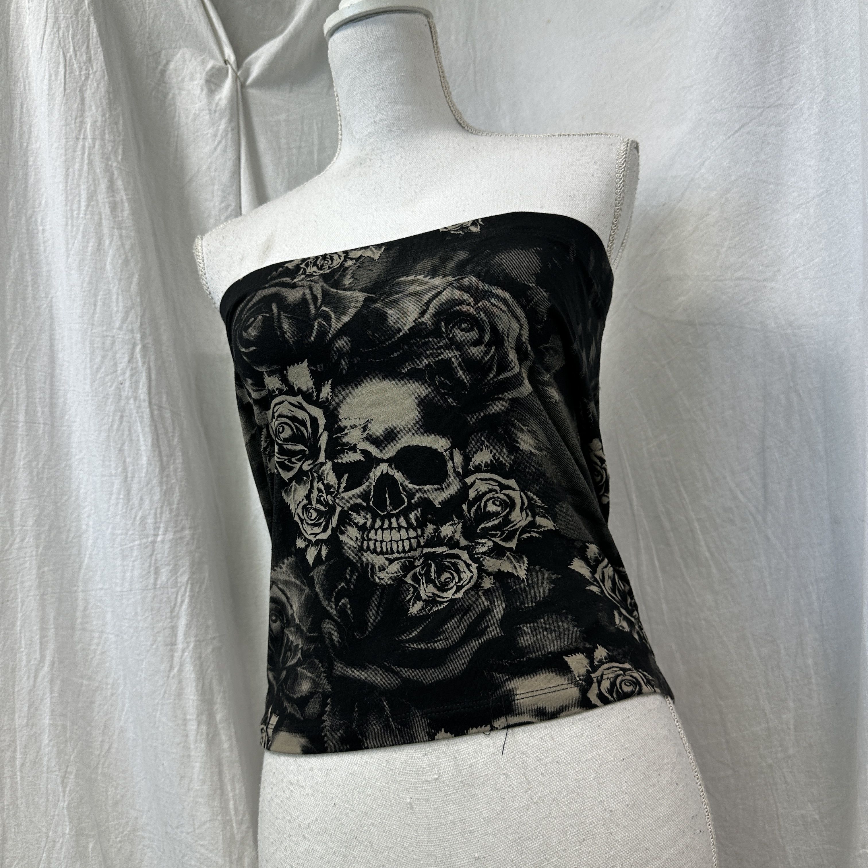 Vintage Vintage Avant Garde Opium Skull Print Skirt/Top Tube Y2K Size 28" / US 6 / IT 42 - 2 Thumbnail