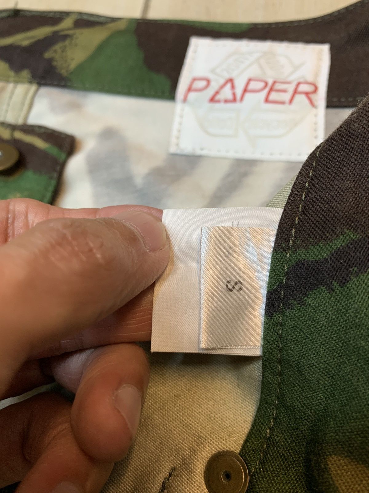 20471120 20471120 A/W2000-2001 PAPER Camo Pants Size US 29 - 9 Thumbnail