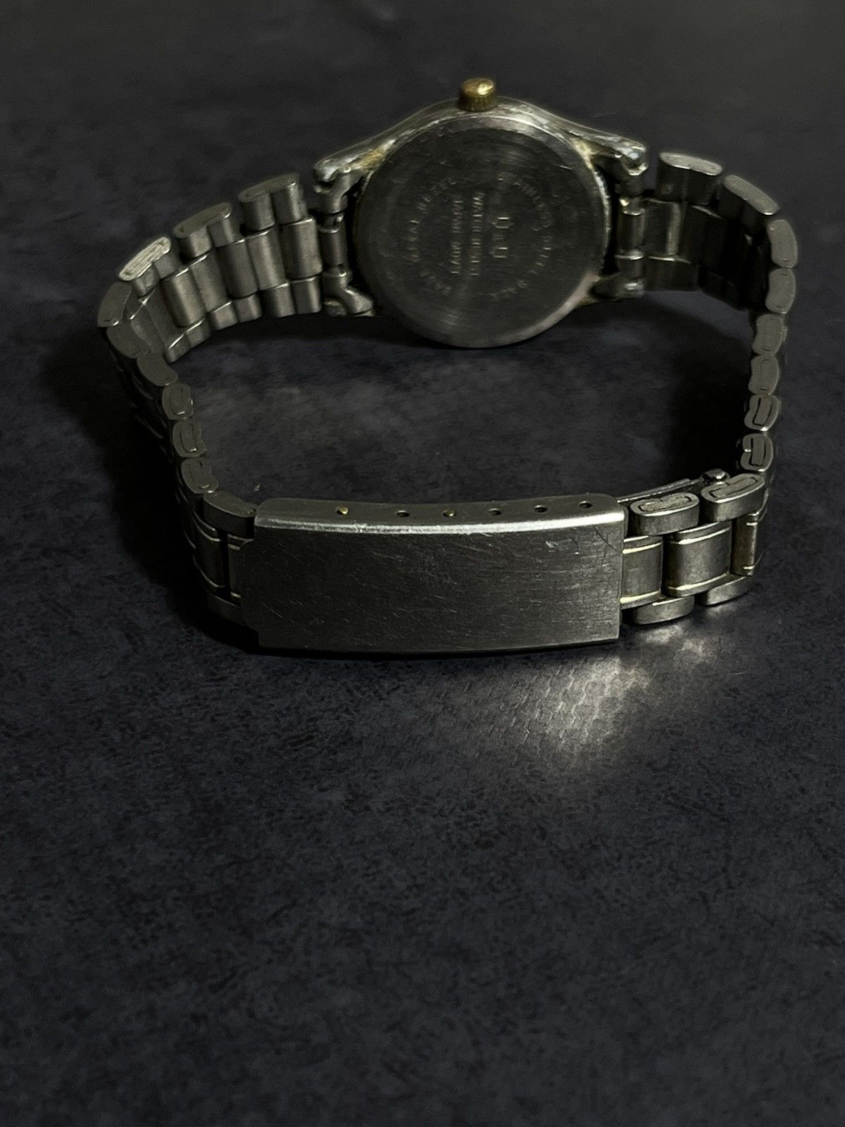 Run The Jewels Vintage Q&Q Quartz Watch | Day-Date | Japanese Brand Size ONE SIZE - 9 Thumbnail