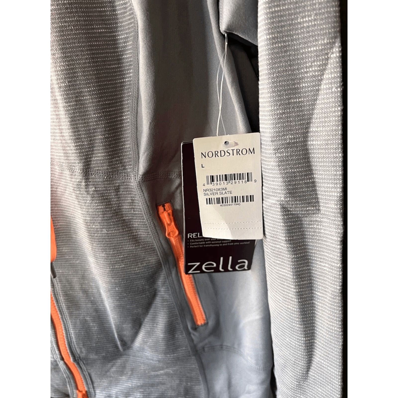 Vintage Zella Womens Gray Full Zip Hooded Sweatshirt Size Large NWT User: Zella Womens Gray Full Zip Hooded Sweatshirt Size Large NWT Size L / US 10 / IT 46 - 4 Thumbnail