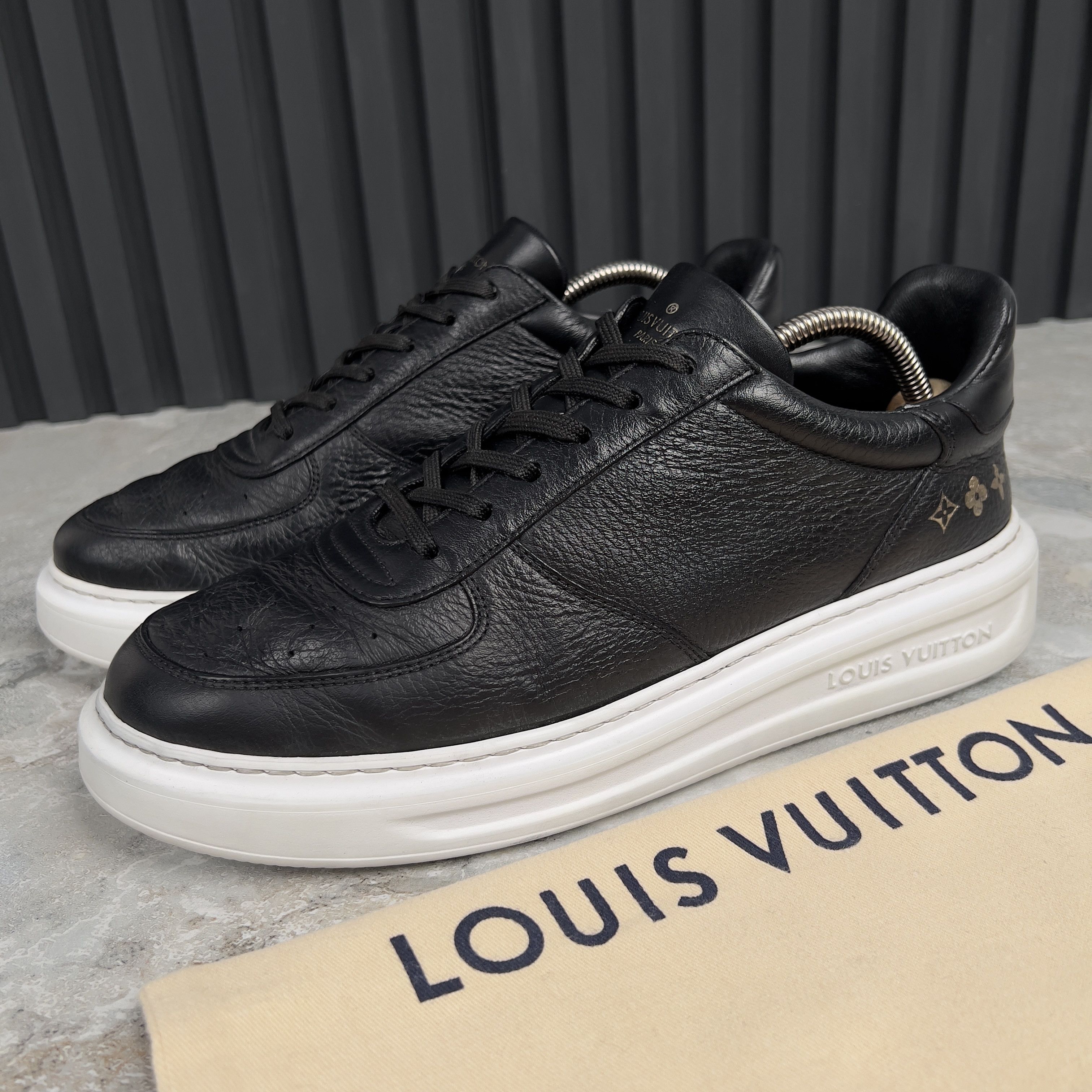 Louis Vuitton Louis Vuitton Beverly Hills Sneakers Monogram Leather Size US 8 / EU 41 - 1 Thumbnail