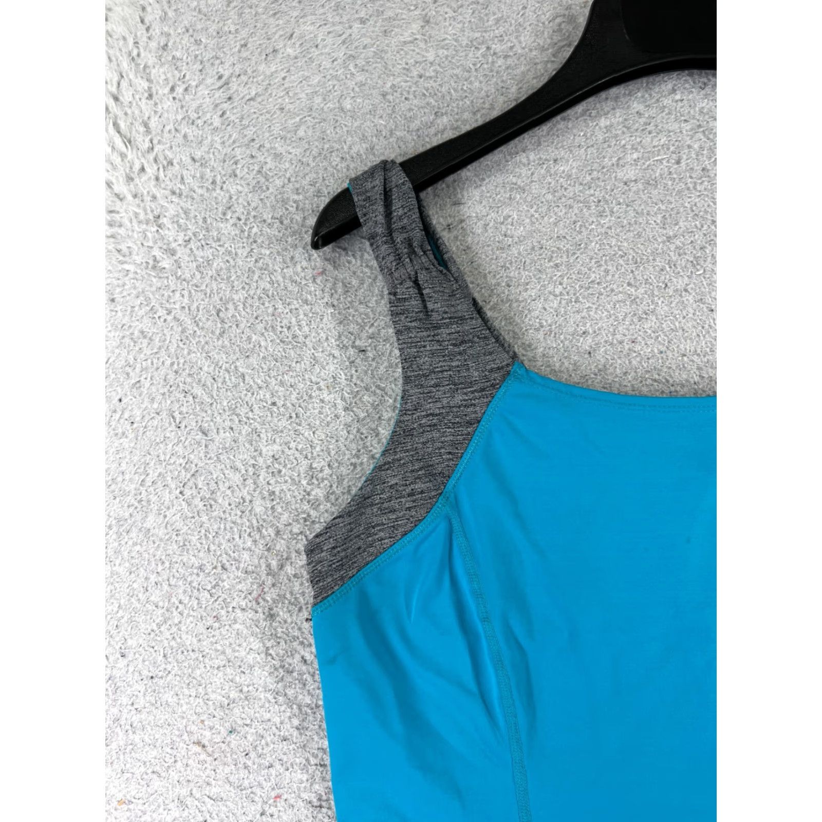Lululemon Lululemon Shirt Women 8 Blue Gray Rear Pocket Tank Sleeveless Gym Size M / US 6-8 / IT 42-44 - 3 Thumbnail