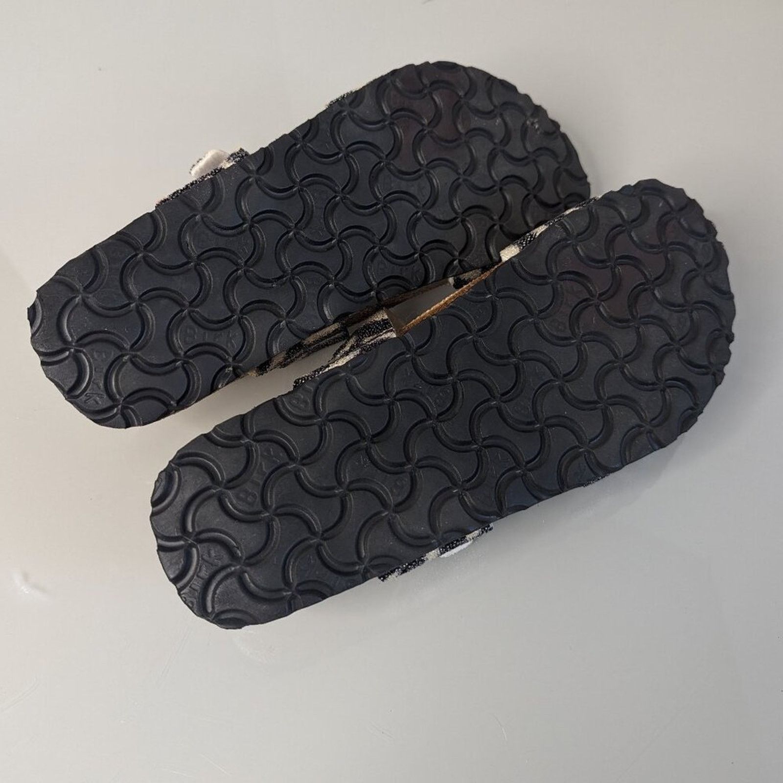 Birkenstock Birkenstock Birkis Black Tahiti Beaded Double Strap Sandals Size US 6 / IT 36 - 5 Thumbnail