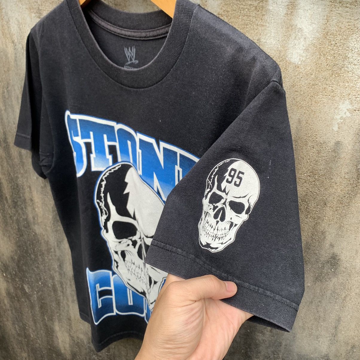 WWE VINTAGE STONE COLD TSHIRT Size US S / EU 44-46 / 1 - 3 Thumbnail
