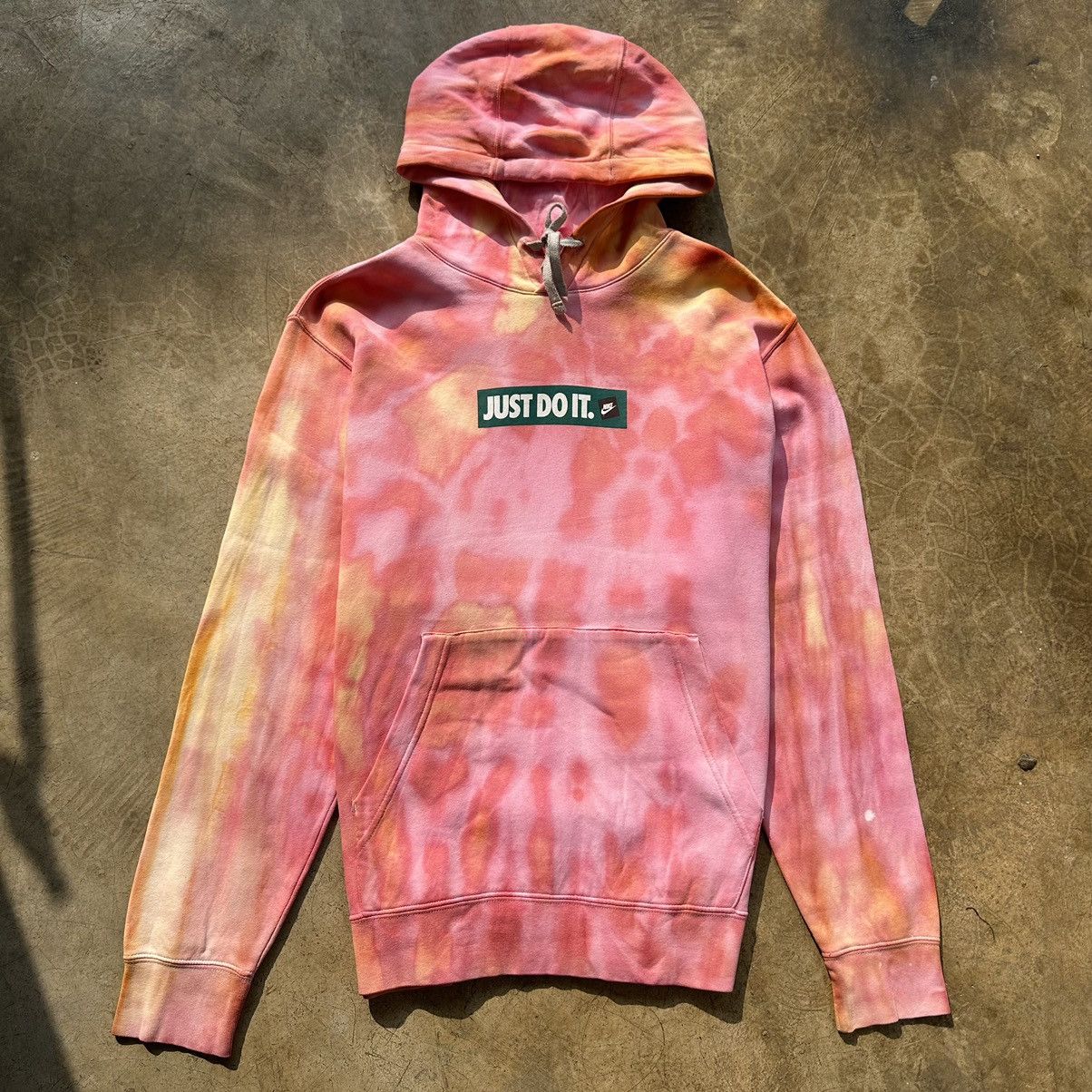 custom tie dye nike hoodie