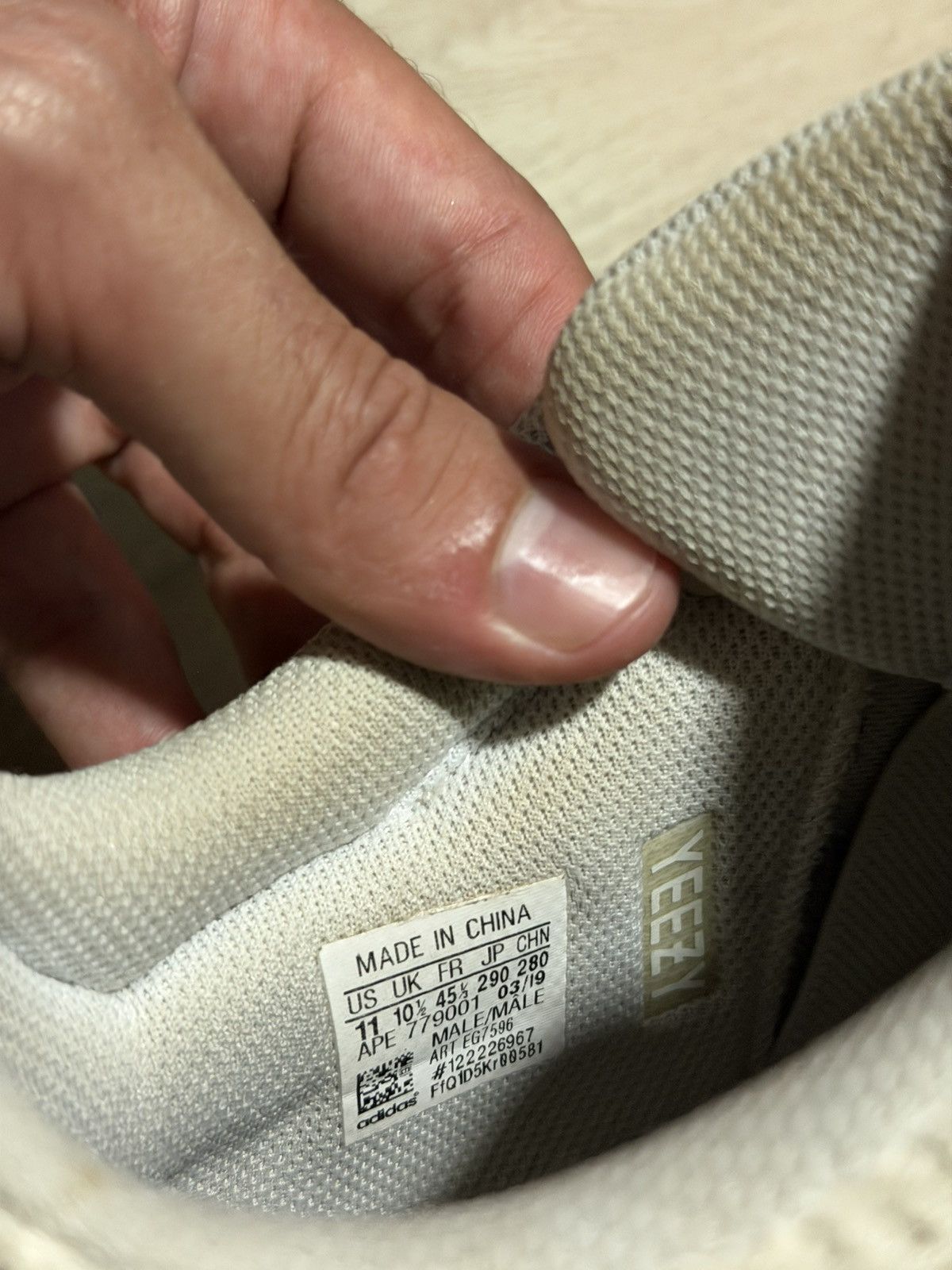 Yeezy Yeezy Boost 700 Analog Size US 11 / EU 44 - 7 Thumbnail