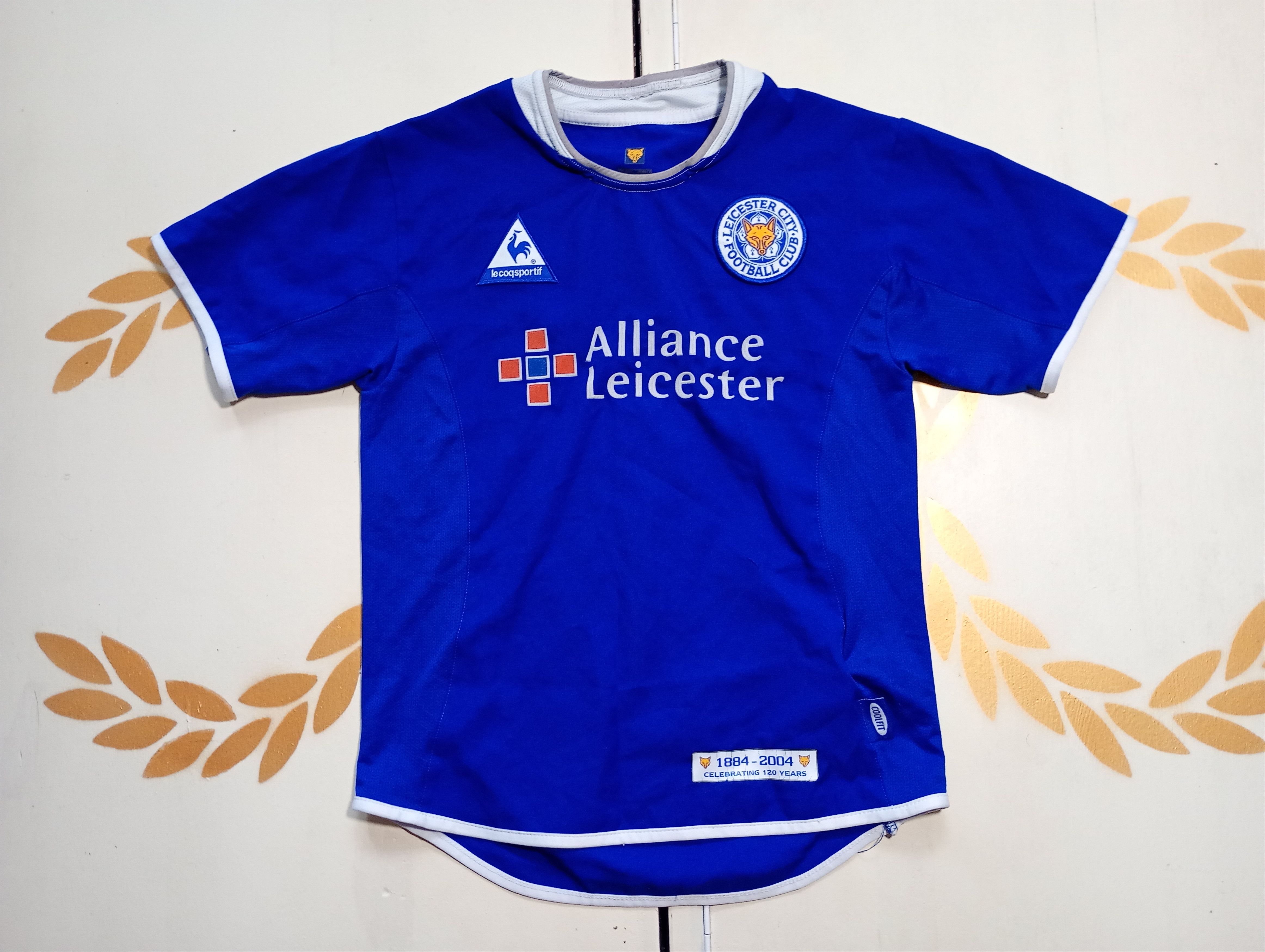 Le Coq Sportif Le Coq Sportif Leicester City FC Jersey 2004 kids size 9-10 Size US XXS / EU 40 - 2 Thumbnail