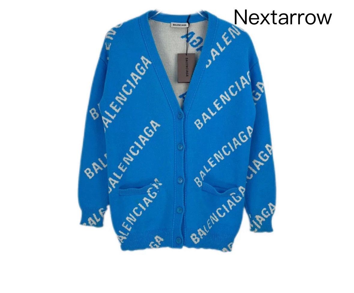 Balenciaga Balenciaga Sky Blue Light sweater with classic logo sweater Size US XS / EU 42 / 0 - 1 Thumbnail