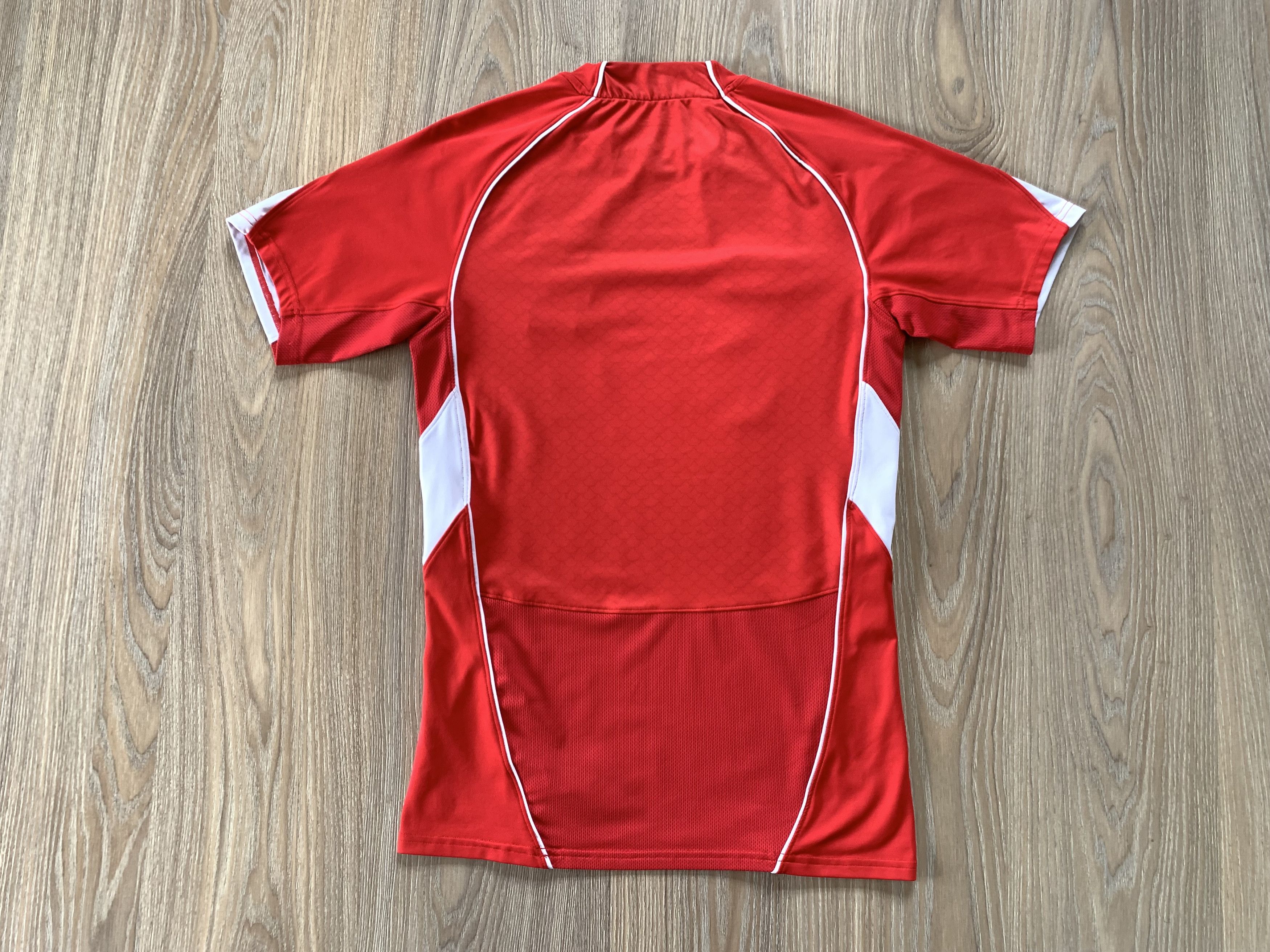 Under Armour × Vintage Under Armour Wales Rugby Union Home Jersey 2011 Size US L / EU 52-54 / 3 - 3 Thumbnail