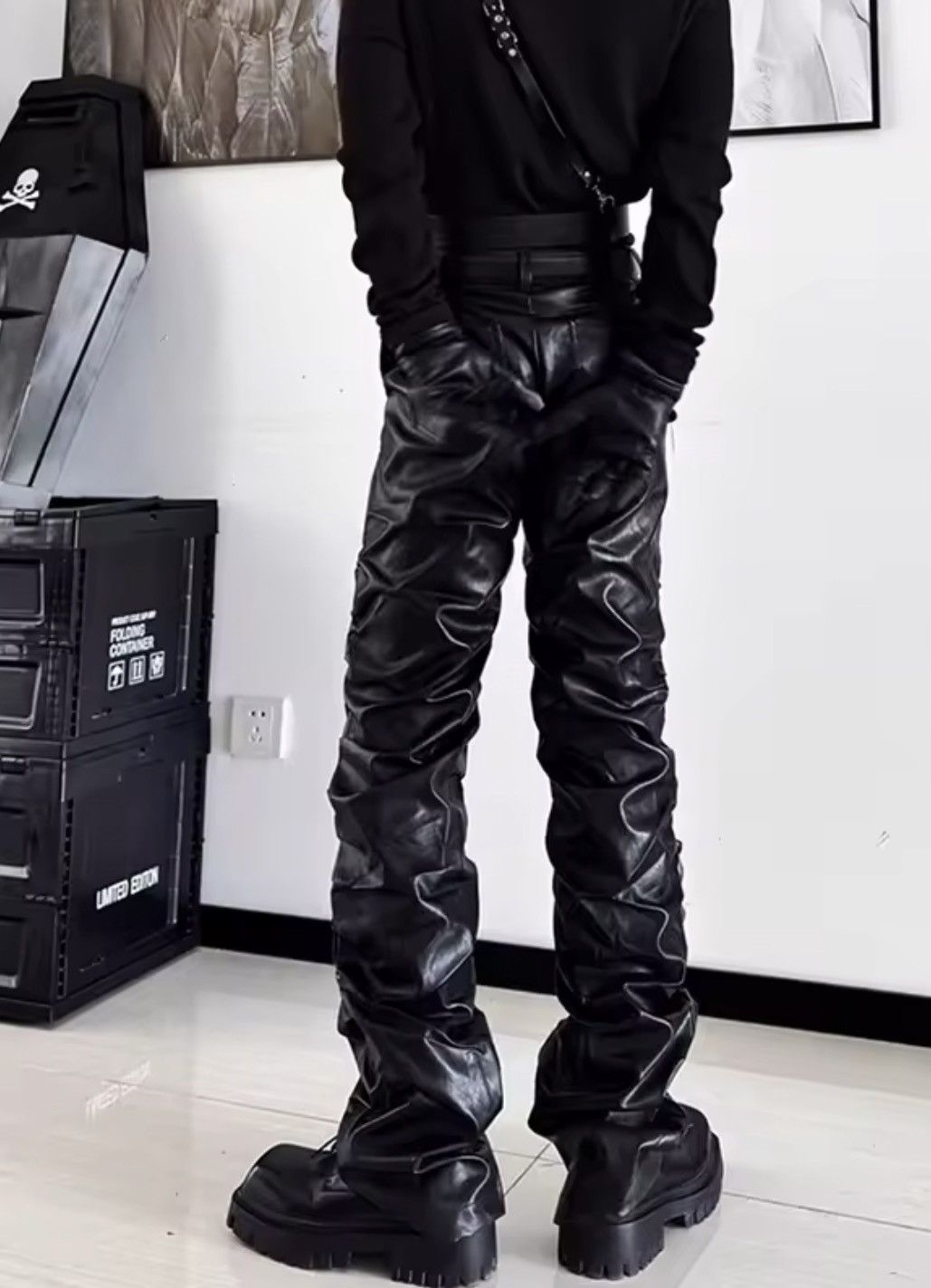 Vintage Black Faux Leather Wide Leg Stacked Jeans, Opium Jeans Size US 30 / EU 46 - 5 Thumbnail