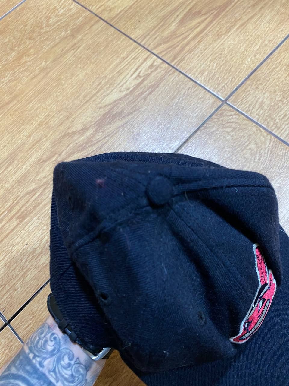 New Era Hats big logo Vintage New Era black Cap NBA Y2K 100% Wool Size ONE SIZE - 13 Thumbnail