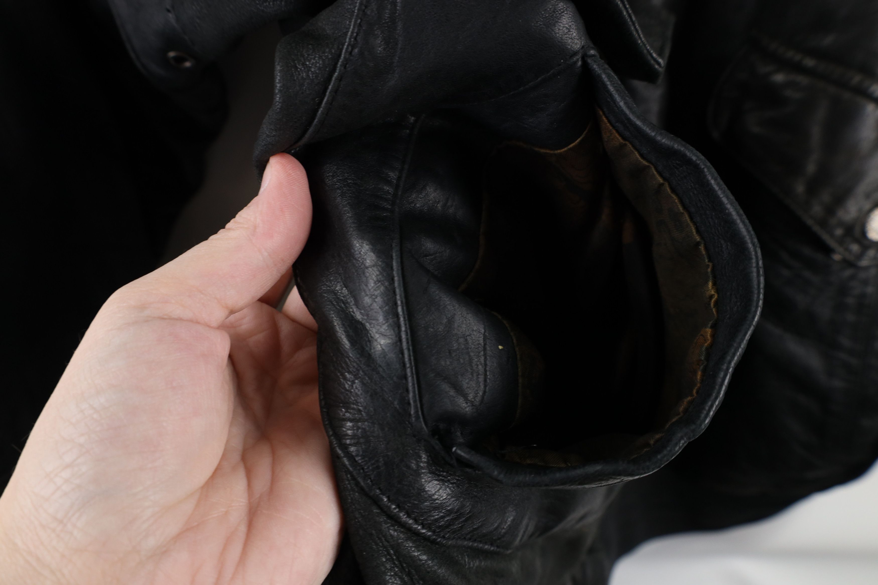 Vintage Vintage 90s Streetwear Leather Flight Bomber Jacket Black Size US L / EU 52-54 / 3 - 8 Thumbnail