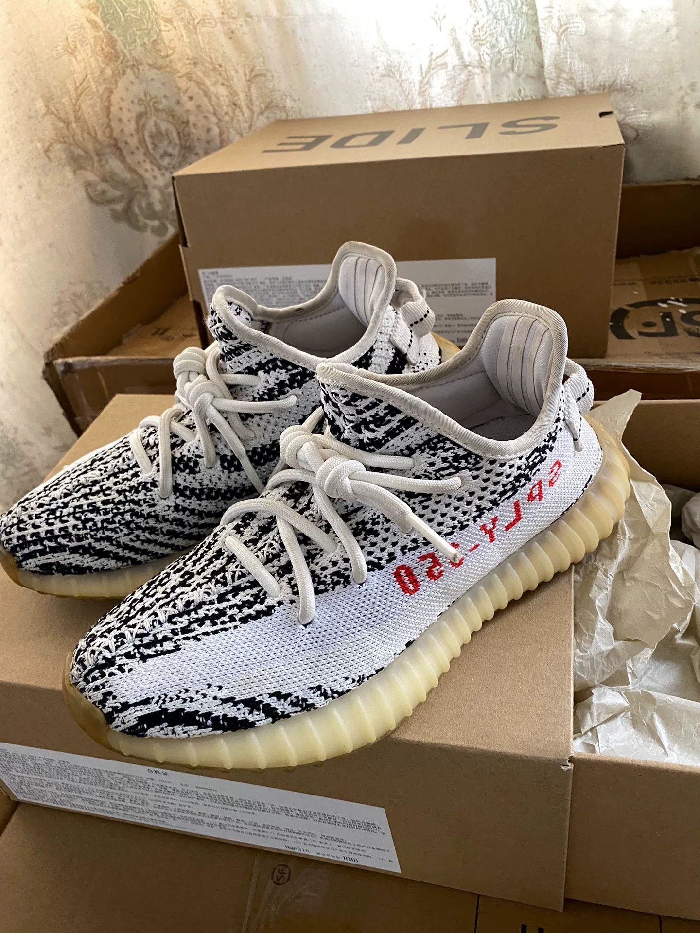 Adidas Adidas YEEZY350 White Lowtop Sneakers 36 Men Size US 5 / EU 37 - 1 Thumbnail