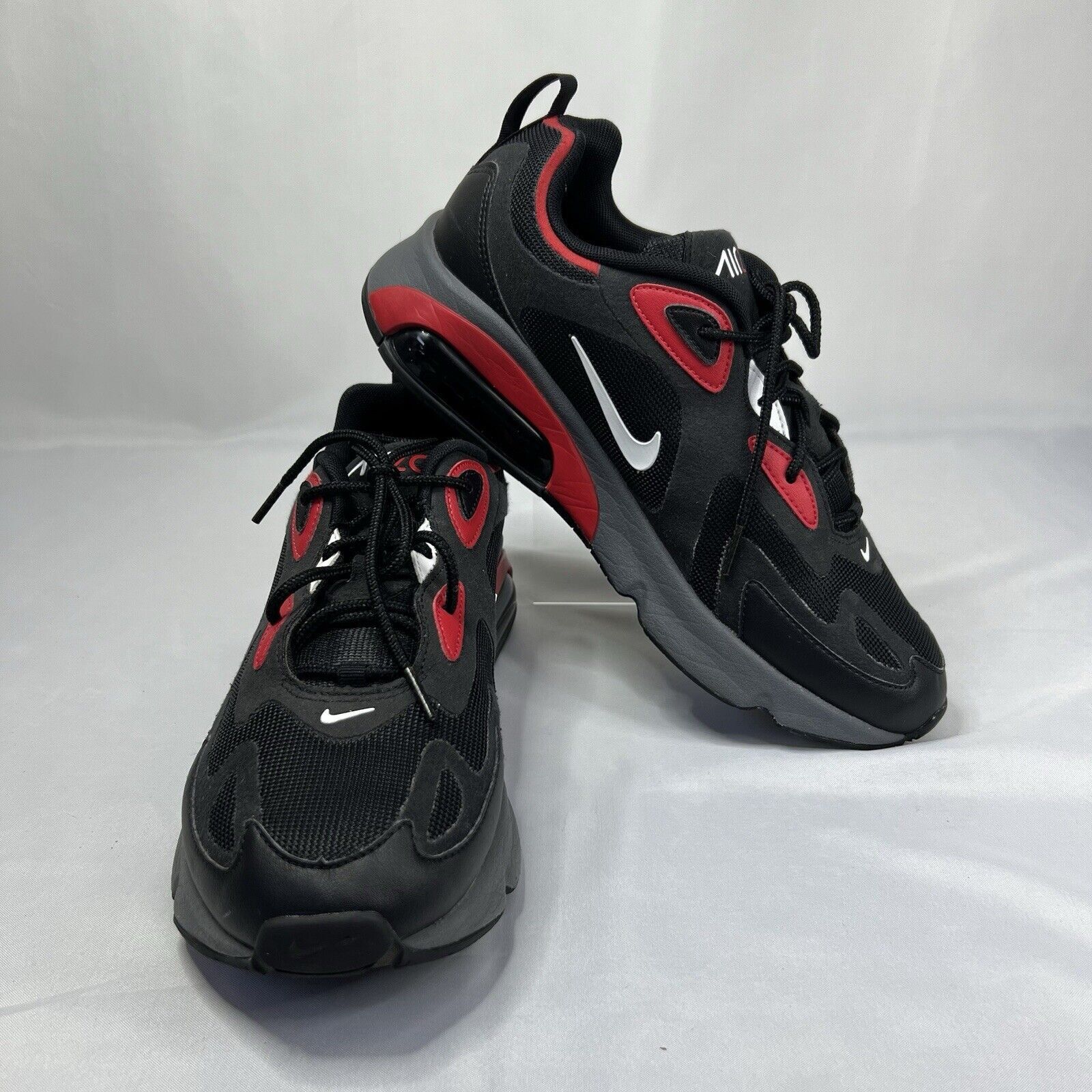 Nike Nike Air Max 200 Black University Red Men Sz 9.5 Sneakers Size US 9.5 / EU 42-43 - 1 Thumbnail