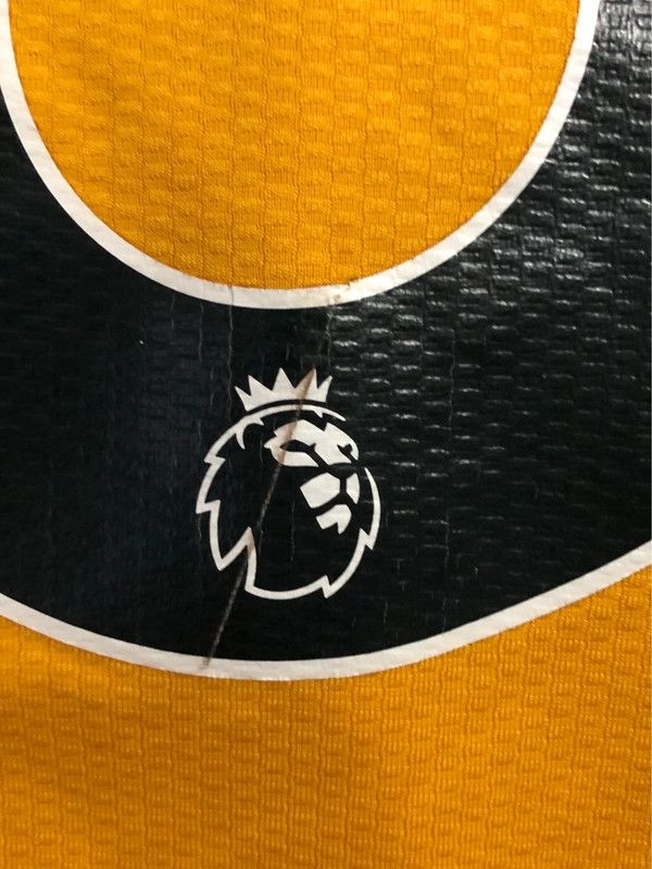 Castore Match Worn Wolverhampton Wanderers home jersey 2022/2023 Size US M / EU 48-50 / 2 - 17 Thumbnail