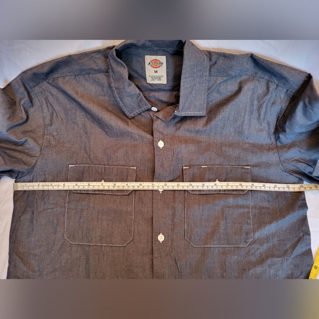 Dickies NWOT Dickies Navy Chambray Button-Up Short Sleeve Shirt, Med Size US M / EU 48-50 / 2 - 6 Thumbnail