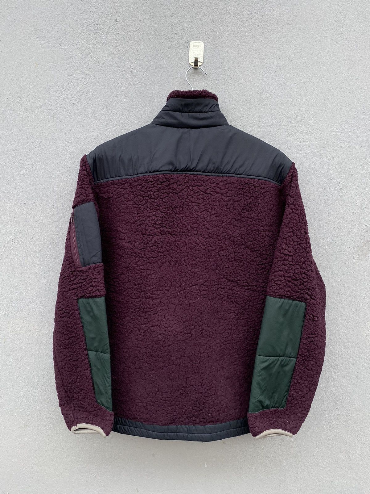 Undercover × Uniqlo Uniqlo x Undercover “UU” Purple Padded Fleece Jacket Size US M / EU 48-50 / 2 - 10 Thumbnail