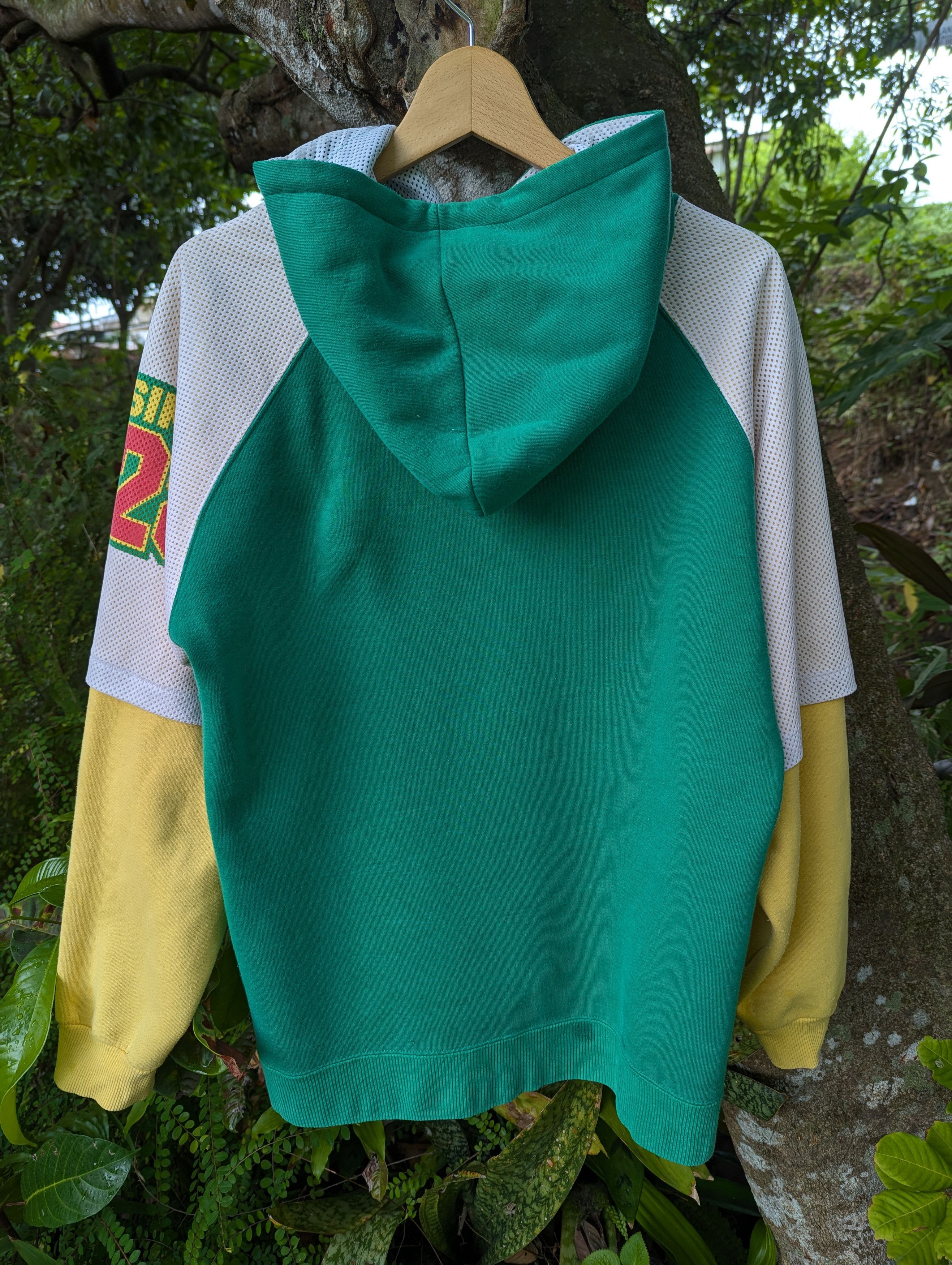 Disney Vintage Thrashed Mickey Mouse Disney Hoodie Size US L / EU 52-54 / 3 - 4 Thumbnail