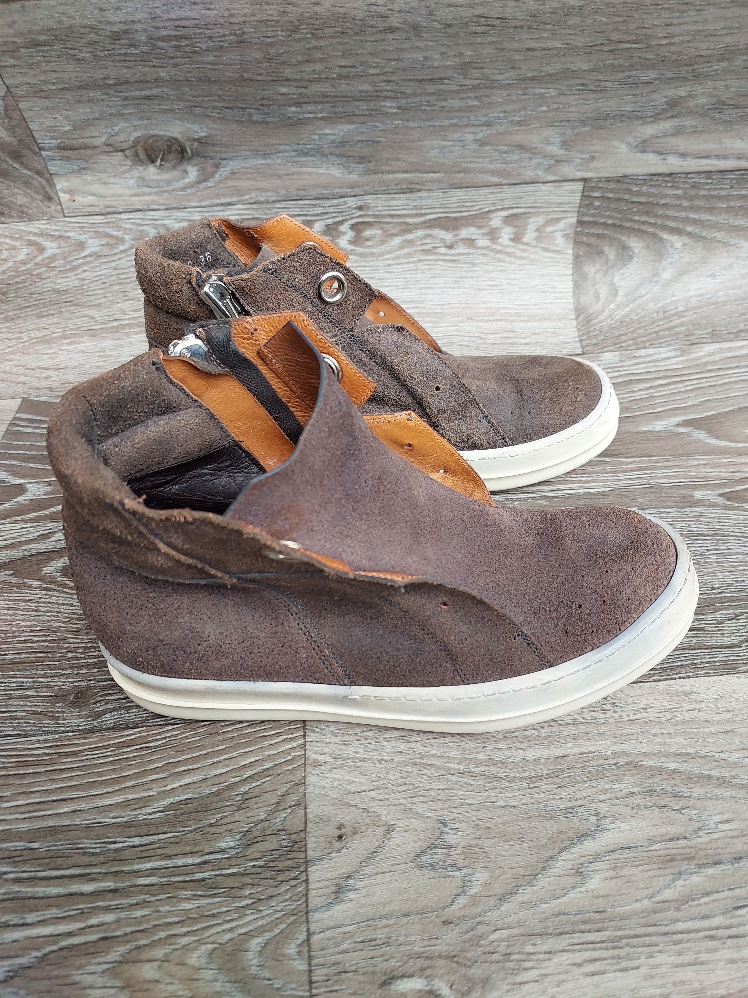 Rick Owens Rick Owens Island Dunk shoes in a brown suede colorway. Size US 6 / IT 36 - 3 Thumbnail