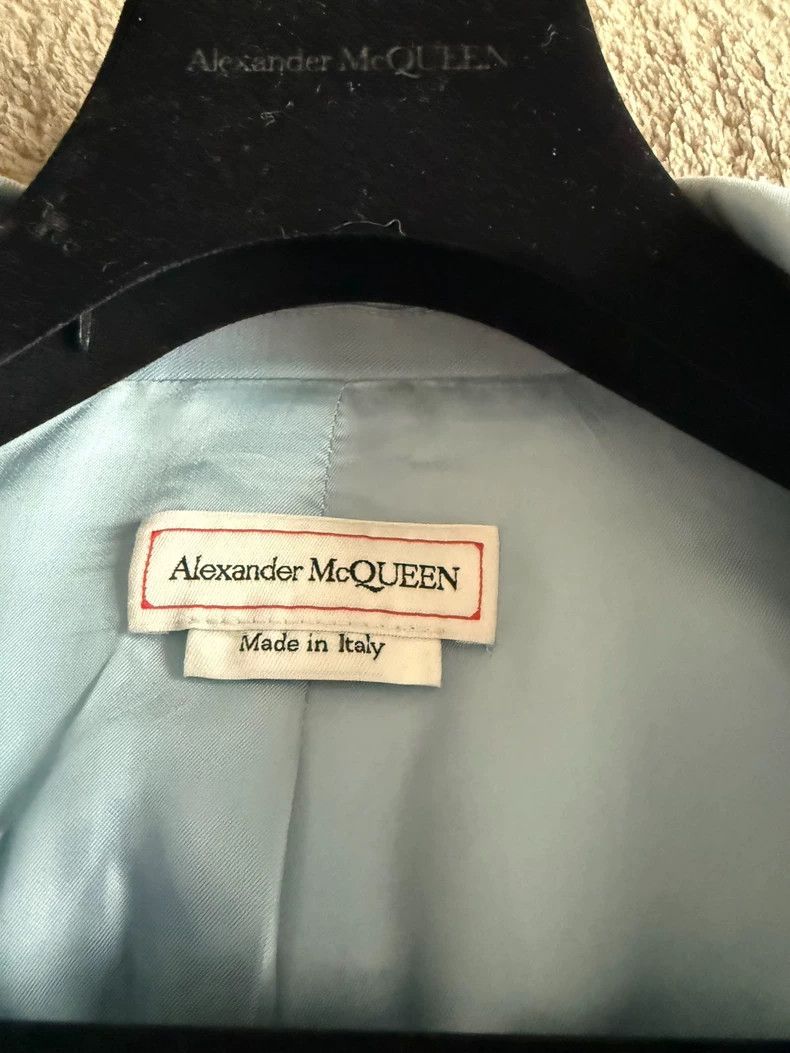 Alexander McQueen Alexander McQUEEN Ladies' suit, haze blue, made of 100% woo Size S / US 4 / IT 40 - 5 Thumbnail
