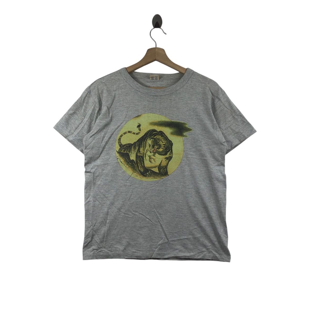 Vintage Vintage SUKAJAN T SHIRTS Tiger Japan Souvenir Tee Shirt Top Size US L / EU 52-54 / 3 - 1 Thumbnail