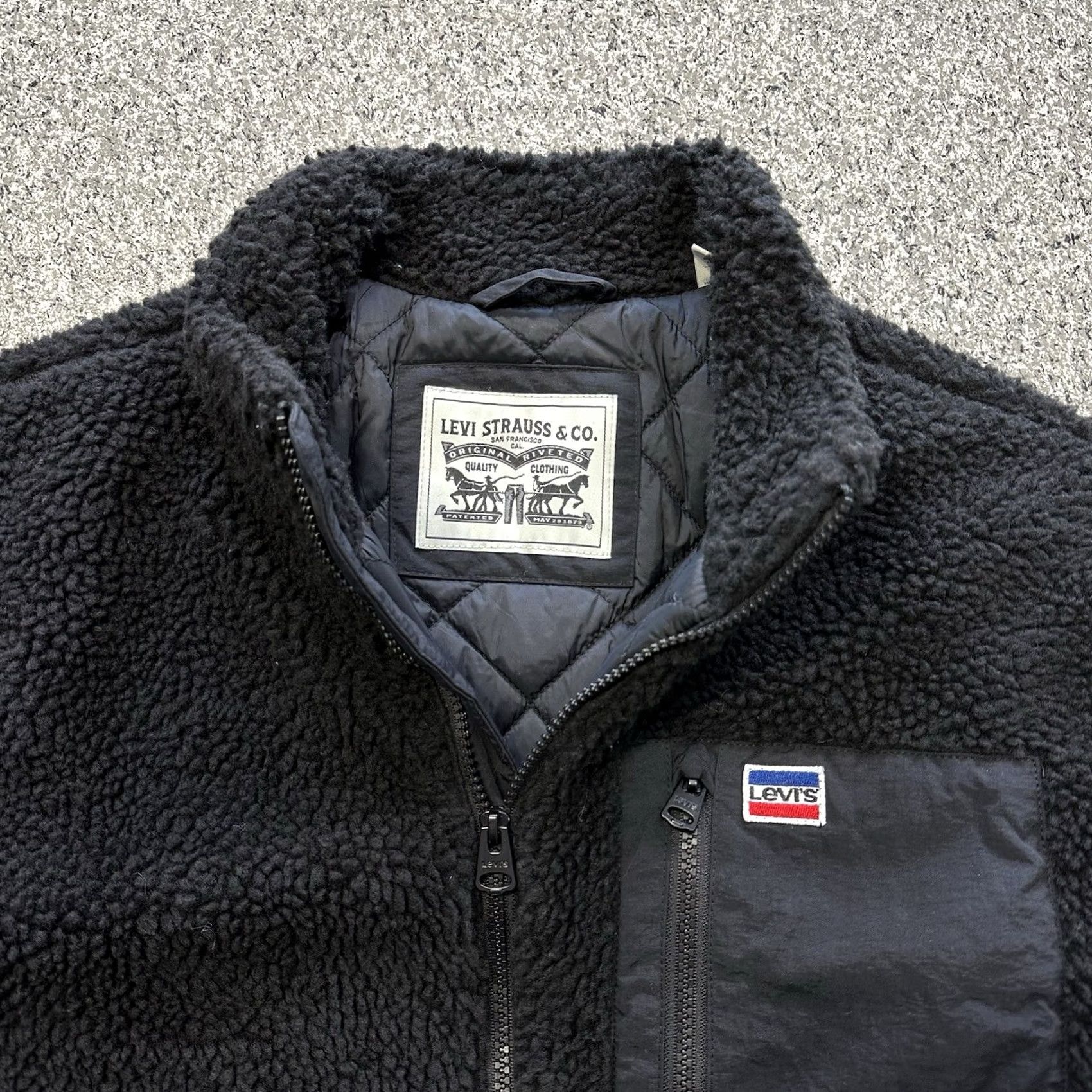 Levi's Levi's Jacket Mens XL Black All Over Sherpa Fleece Quilted Lined Mock Neck Jacket Size US XL / EU 56 / 4 - 3 Thumbnail