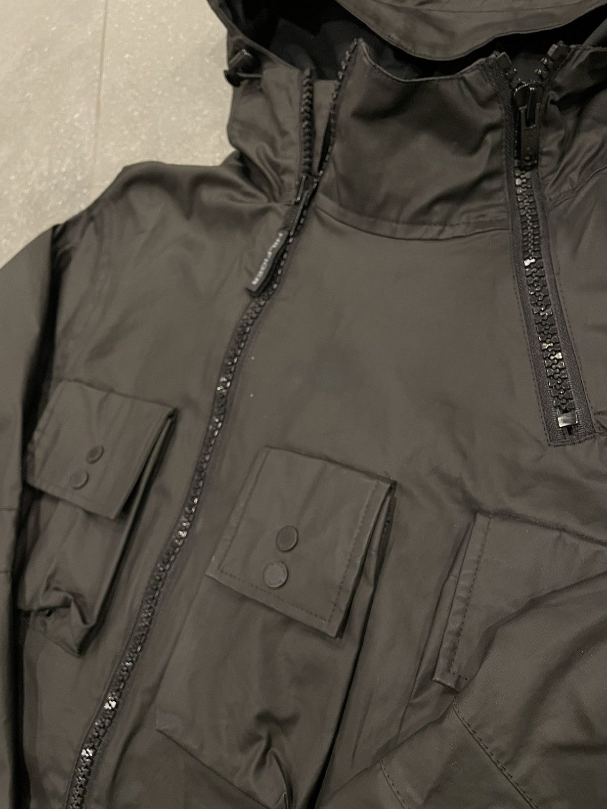 Tommy Hilfiger Rare Tommy Hilfiger jacket! Size US L / EU 52-54 / 3 - 3 Thumbnail