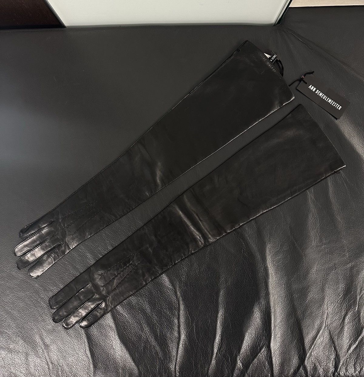 Ann Demeulemeester BNWT! Ann Demeulemeester ladies Leather Joris Gloves Size ONE SIZE - 1 Thumbnail
