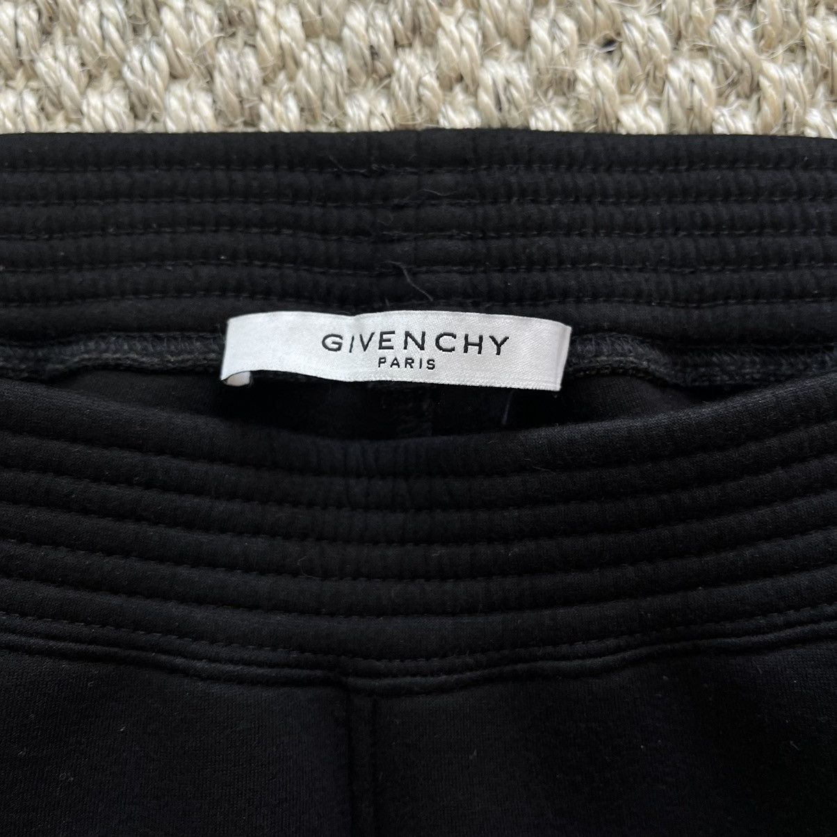 Givenchy Givenchy Sweatpants by Riccardo Tisci 2016 Size US 32 / EU 48 - 2 Thumbnail