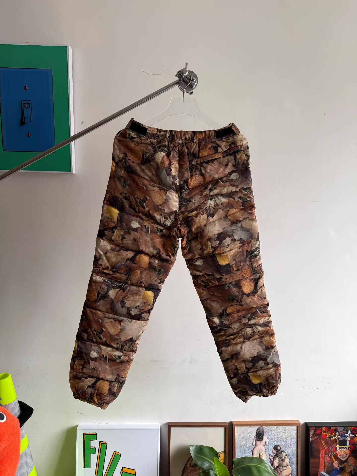 Supreme Supreme × The North Face Fallen Leaves Down Pants Q17 Size US 32 / EU 48 - 2 Thumbnail
